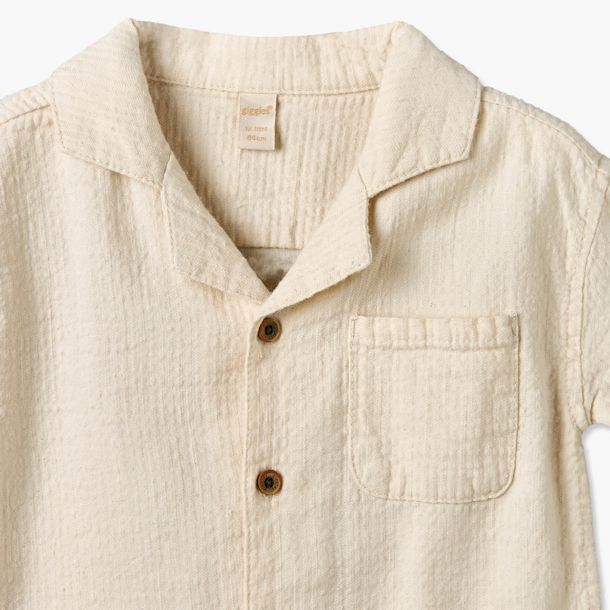 طقم قميص بياقة وأكمام قصيرة وجيب على الصدر وشورت من جيجلز-baby-boys-clothing-setsandcoords-image-7