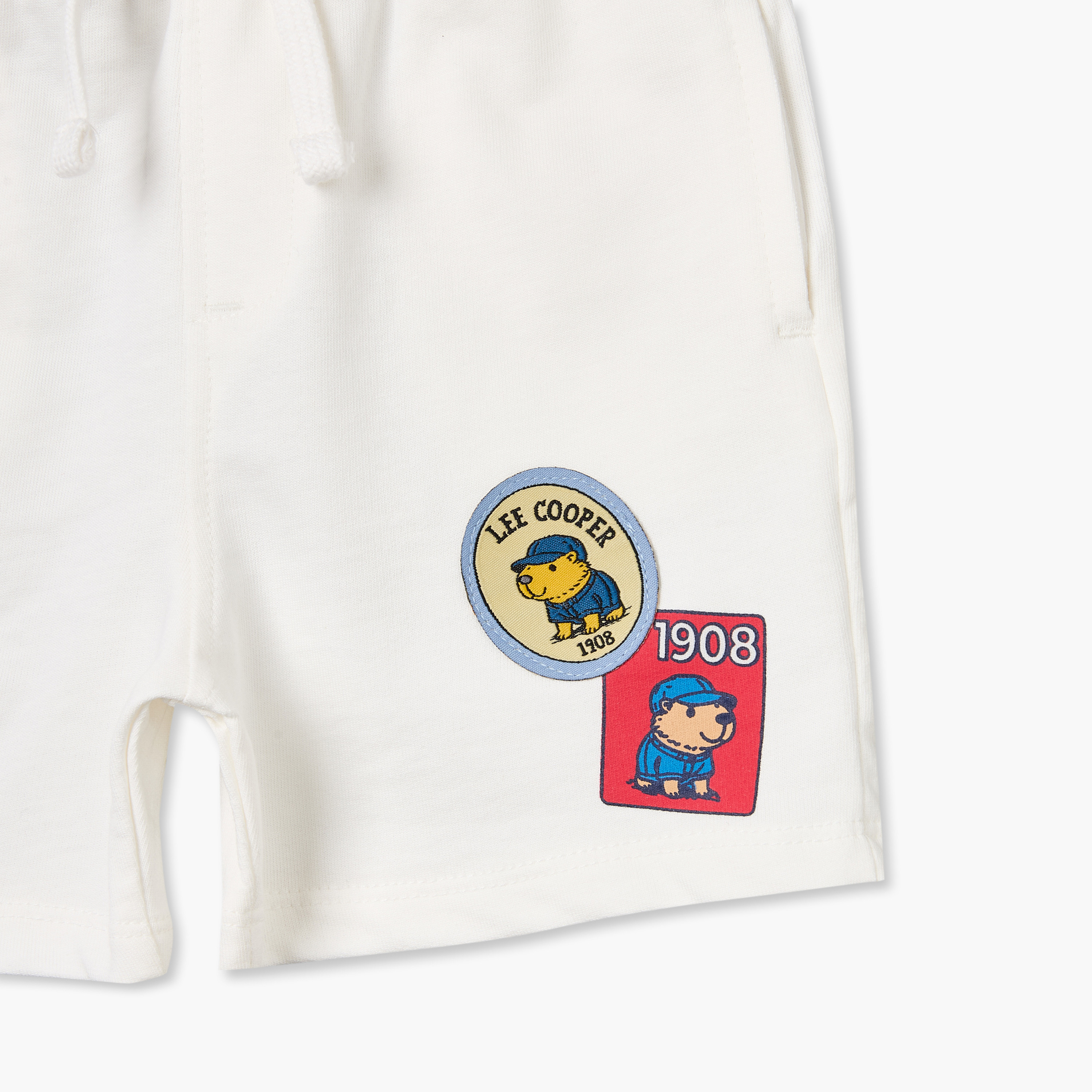 طقم شورت وتيشيرت مزين بياقة مستديرة وأكمام قصيرة من لي كوبر-baby-boys-clothing-setsandcoords-image-9