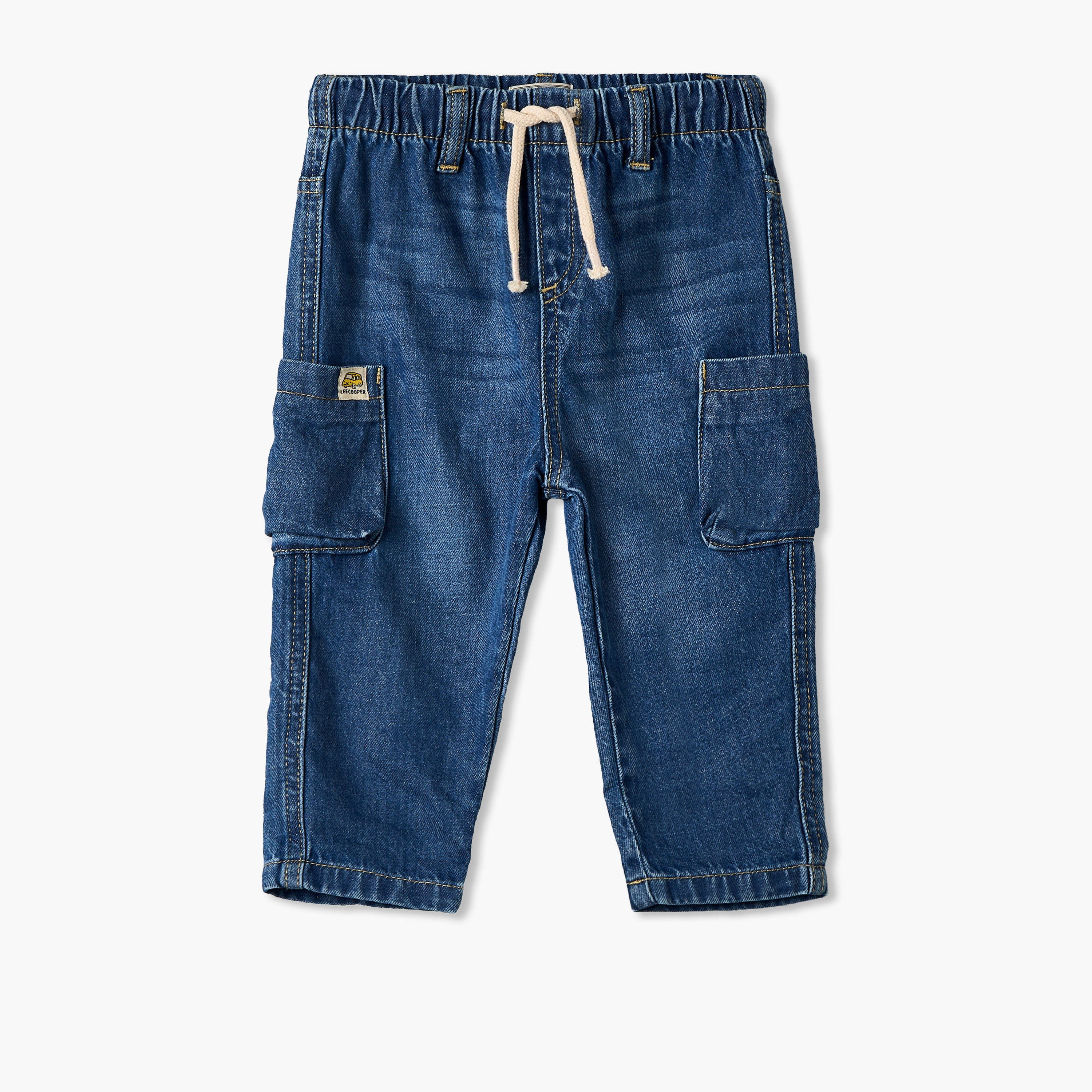 بنطلون كارجو جينز بقصة عادية وبرباط من لي كوبر-boys-clothing-bottoms-jeans-image-1