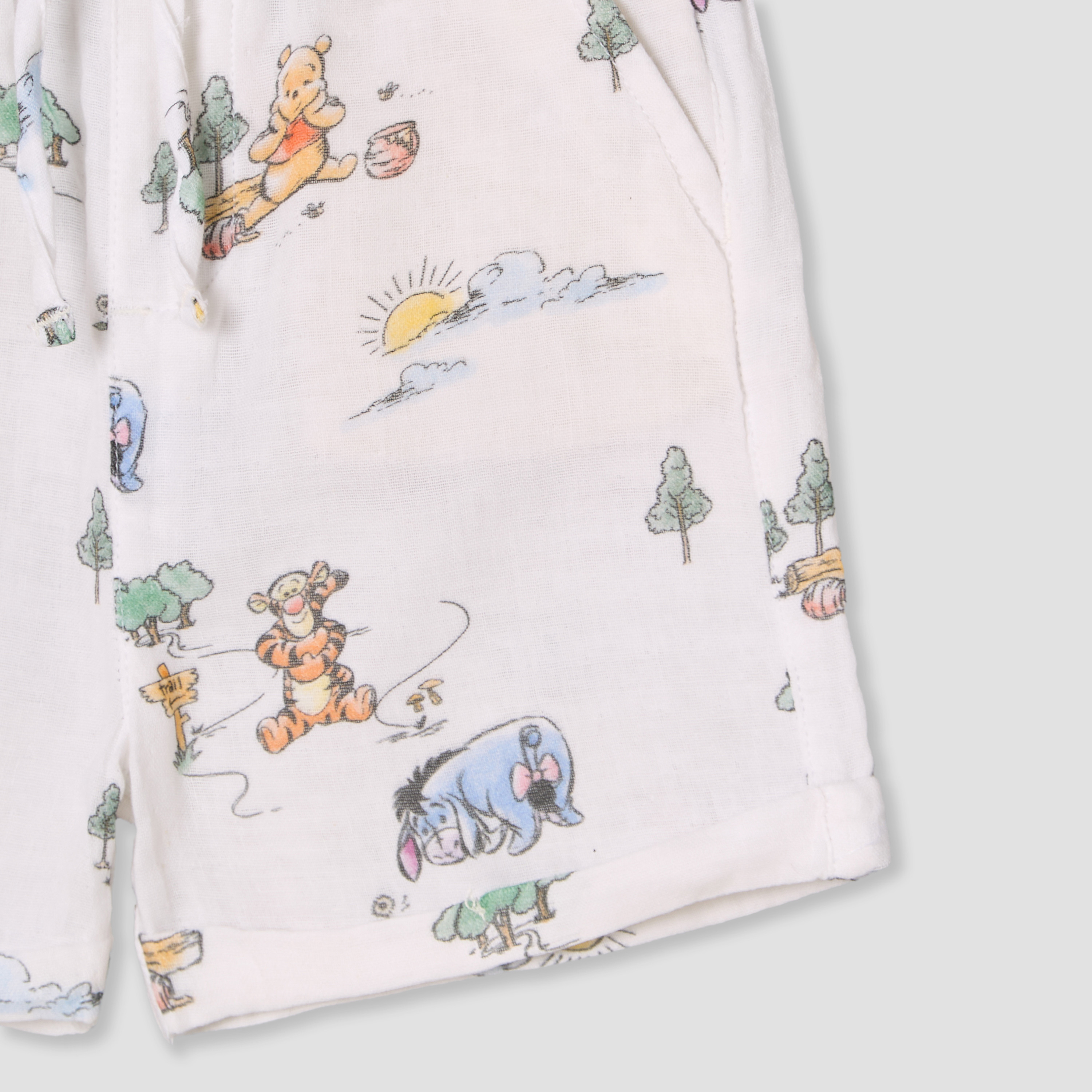 طقم شورت وقميص بطبعات ويني ذا بوه وياقة عادية وأكمام قصيرة من كارت بلانش-baby-boys-clothing-setsandcoords-image-10