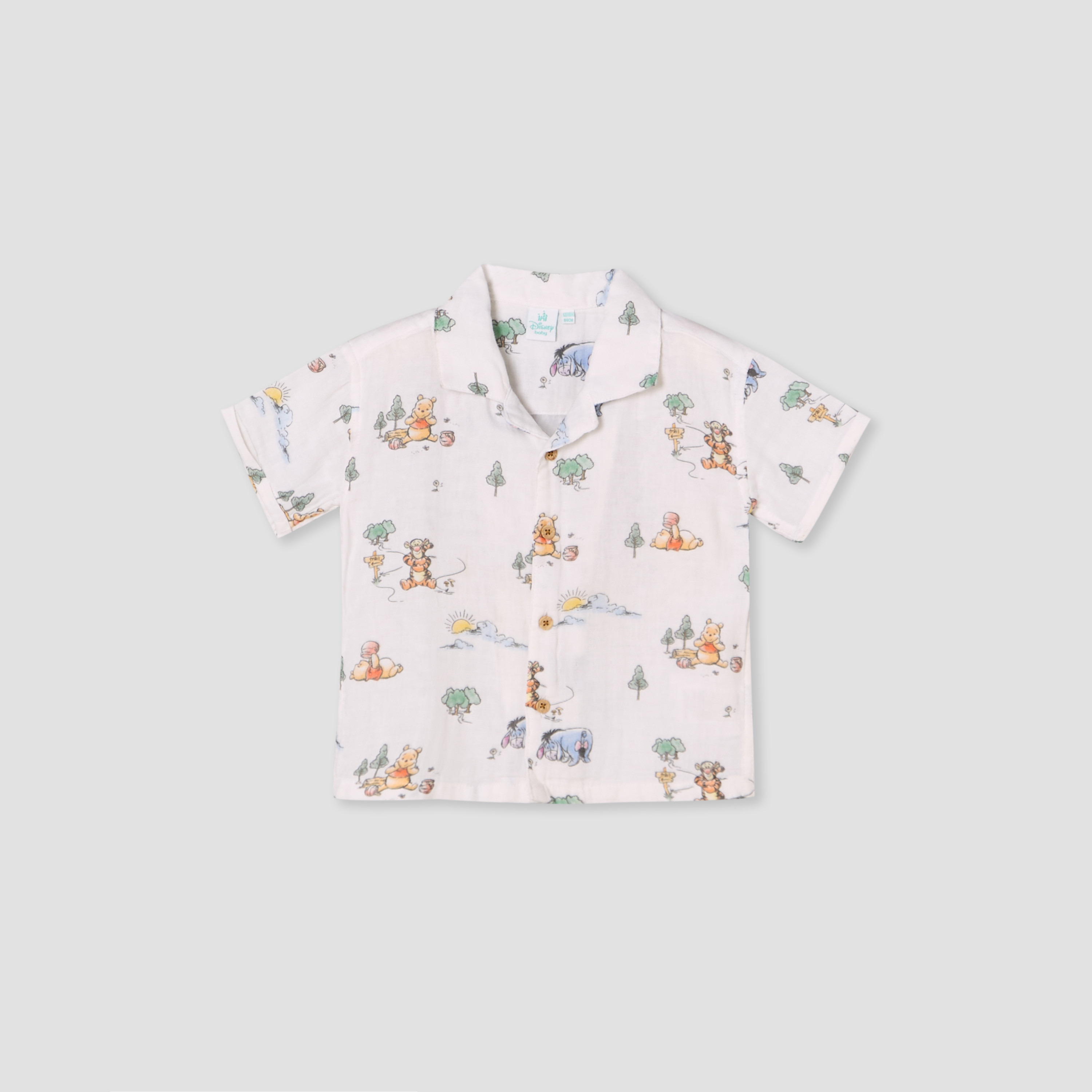 طقم شورت وقميص بطبعات ويني ذا بوه وياقة عادية وأكمام قصيرة من كارت بلانش-baby-boys-clothing-setsandcoords-image-2