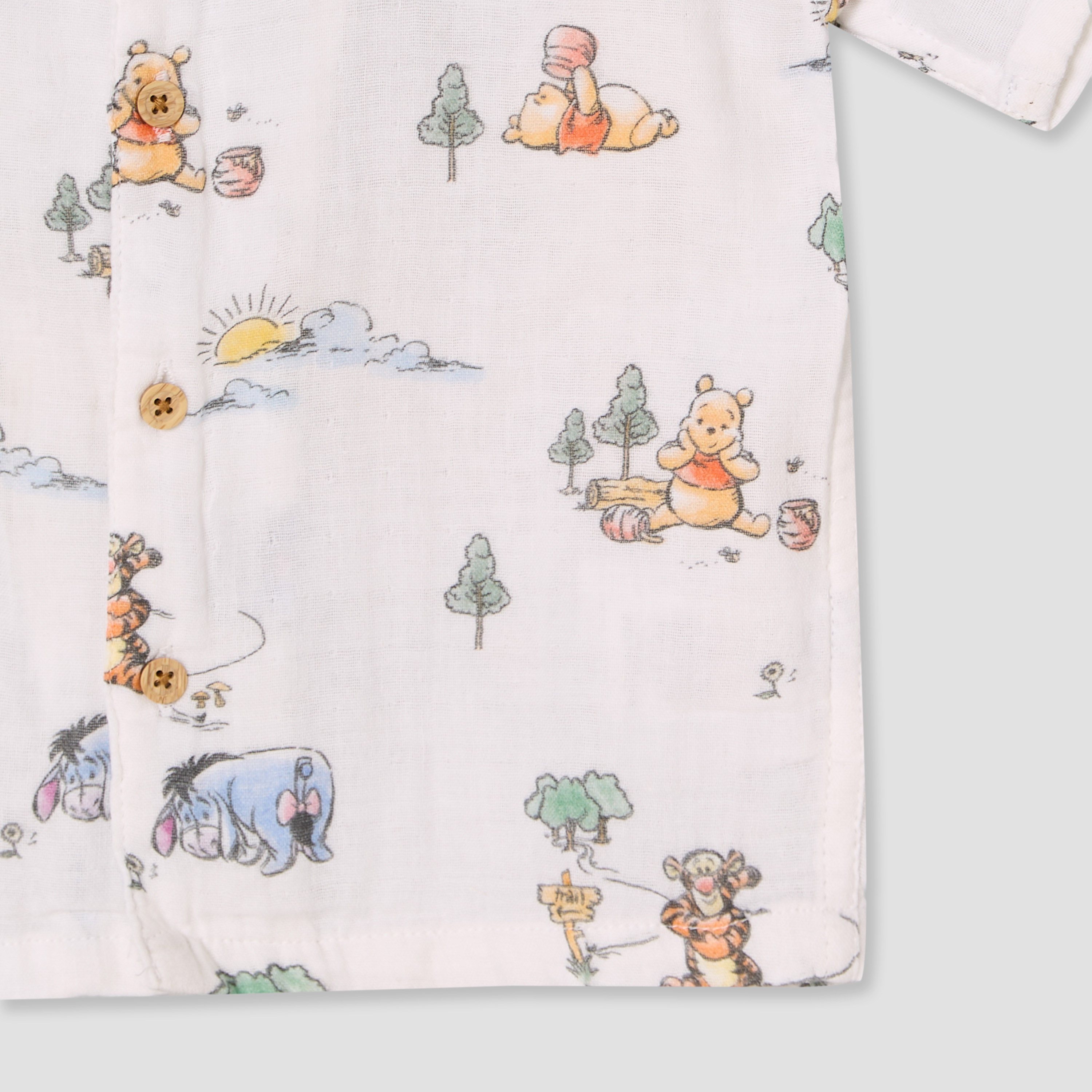 طقم شورت وقميص بطبعات ويني ذا بوه وياقة عادية وأكمام قصيرة من كارت بلانش-baby-boys-clothing-setsandcoords-image-8