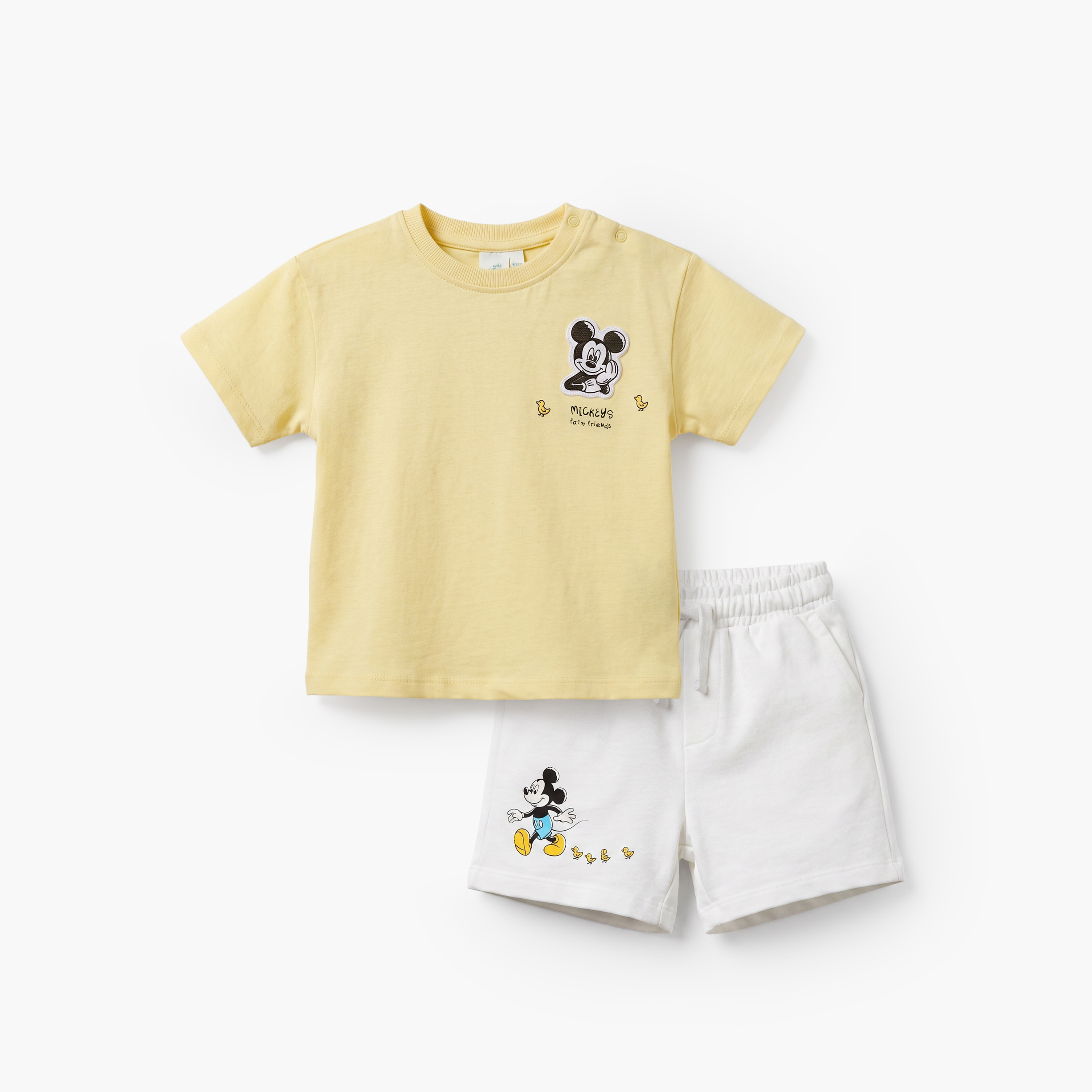 طقم شورت وتيشيرت بأكمام قصيرة وطبعات ميكي ماوس وياقة مستديرة من ديزني-baby-boys-clothing-setsandcoords-image-2