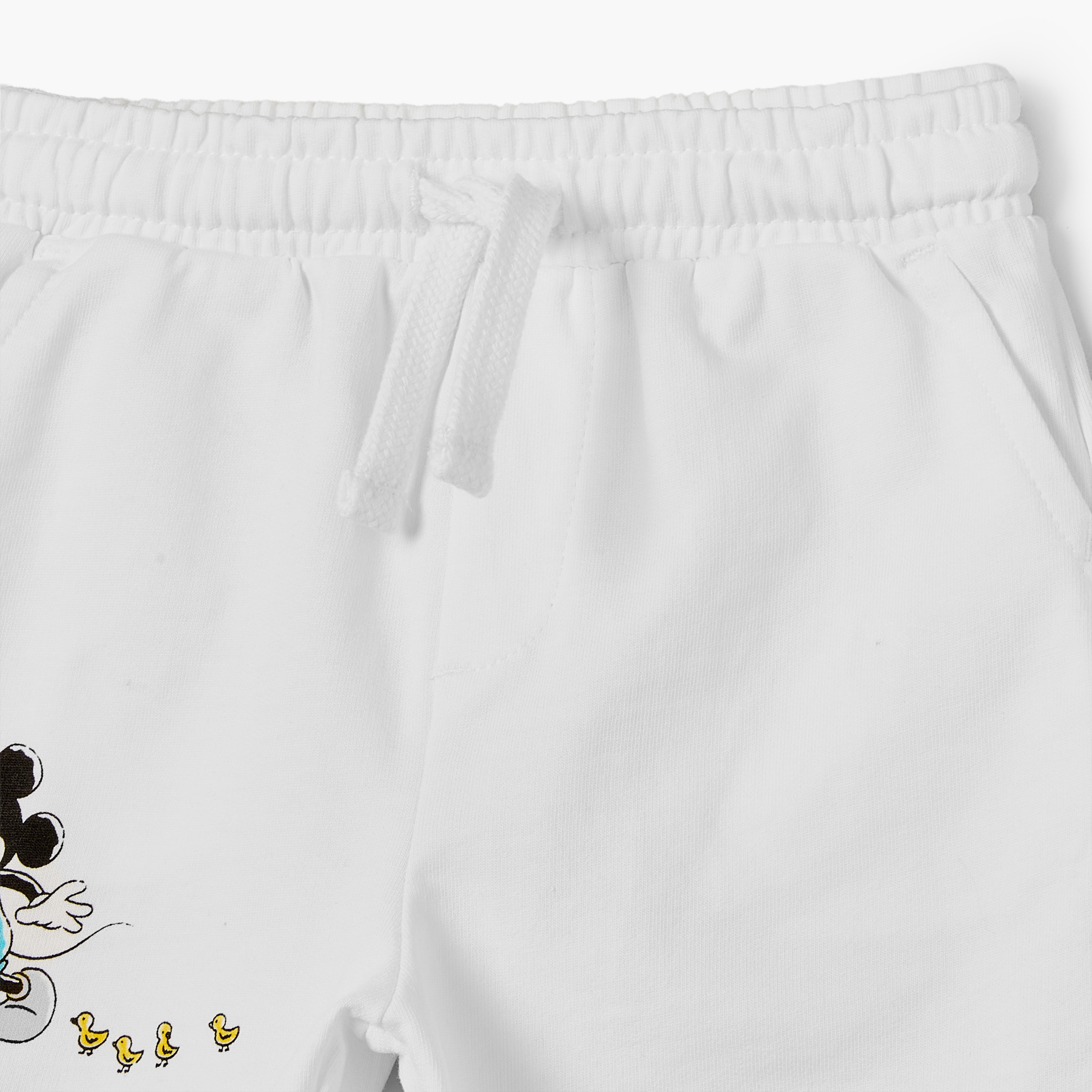 طقم شورت وتيشيرت بأكمام قصيرة وطبعات ميكي ماوس وياقة مستديرة من ديزني-baby-boys-clothing-setsandcoords-image-9