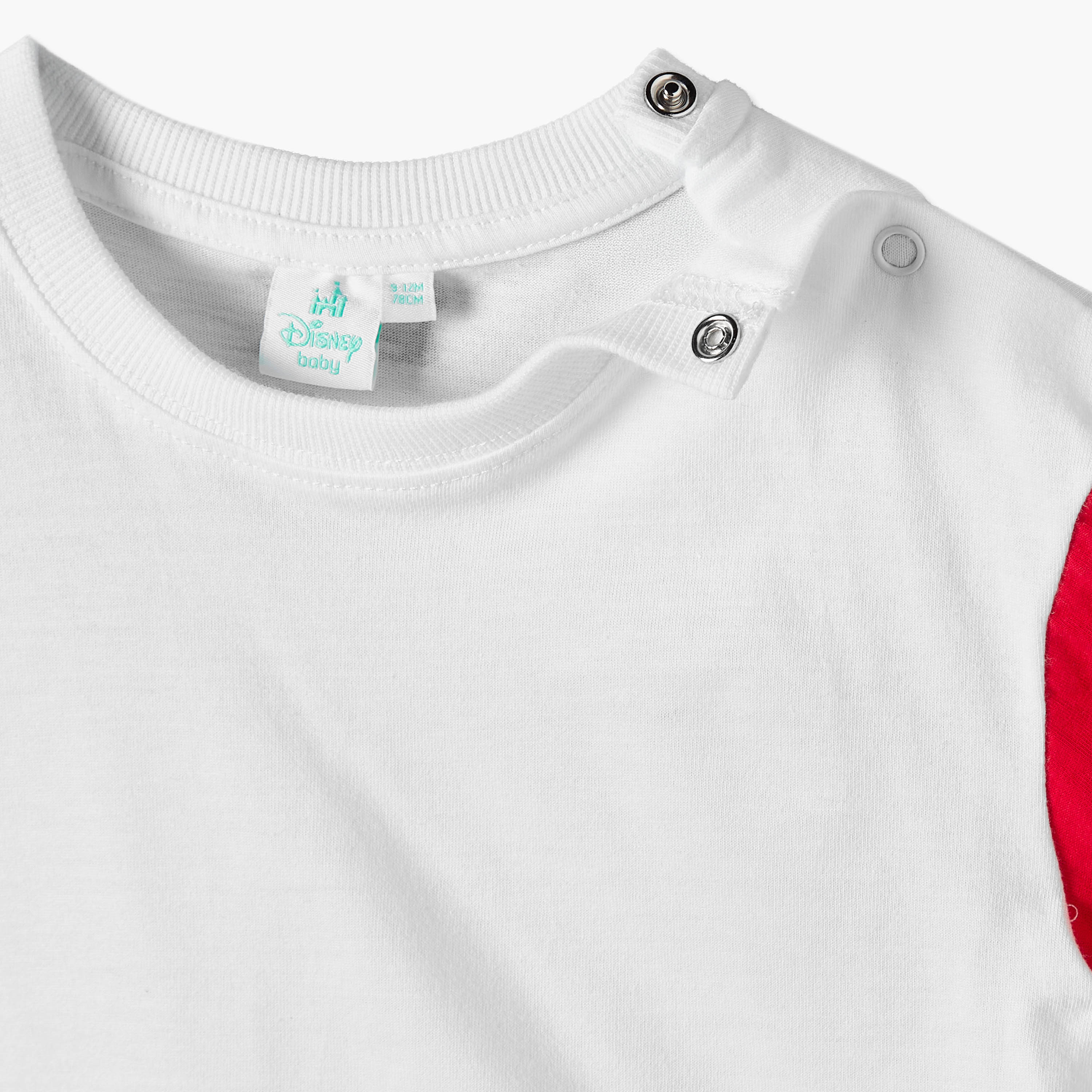 طقم تيشيرن برقبة ضيقة وأكمام قصيرة مع دنغري بطبعات ميكي ماوس من ديزني-baby-boys-clothing-setsandcoords-image-6
