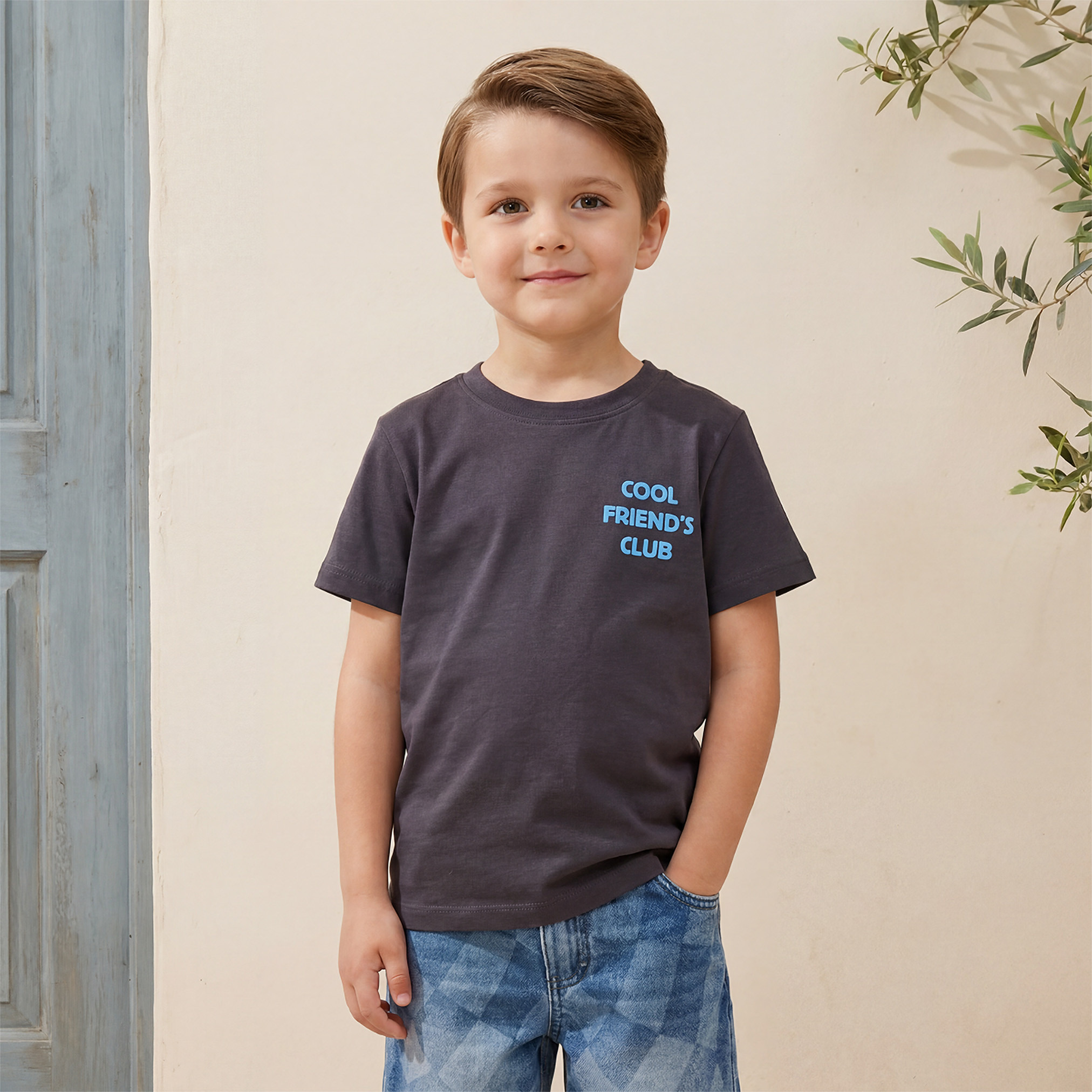 تيشيرت برقبة ضيقة وأكمام قصيرة وطبعات شعار من جونيورز-boys-clothing-tshirtsandpolos-image-1
