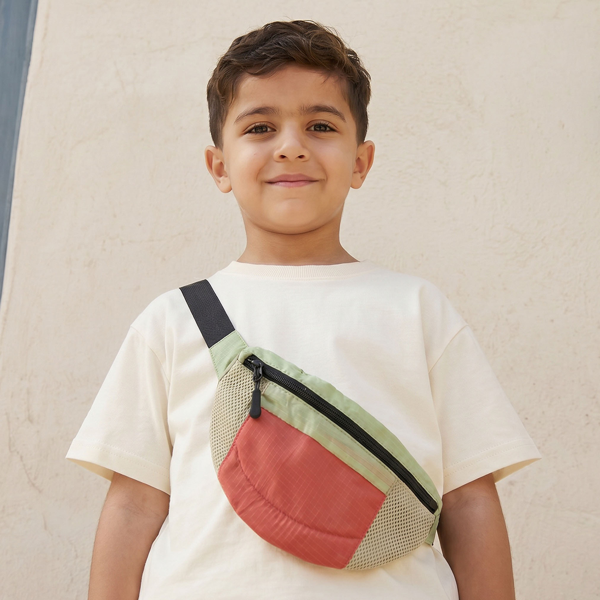 Juniors Crew Neck Short Sleeves T-shirt with Crossbody Bag Accent-boys-clothing-tshirtsandpolos-image-6