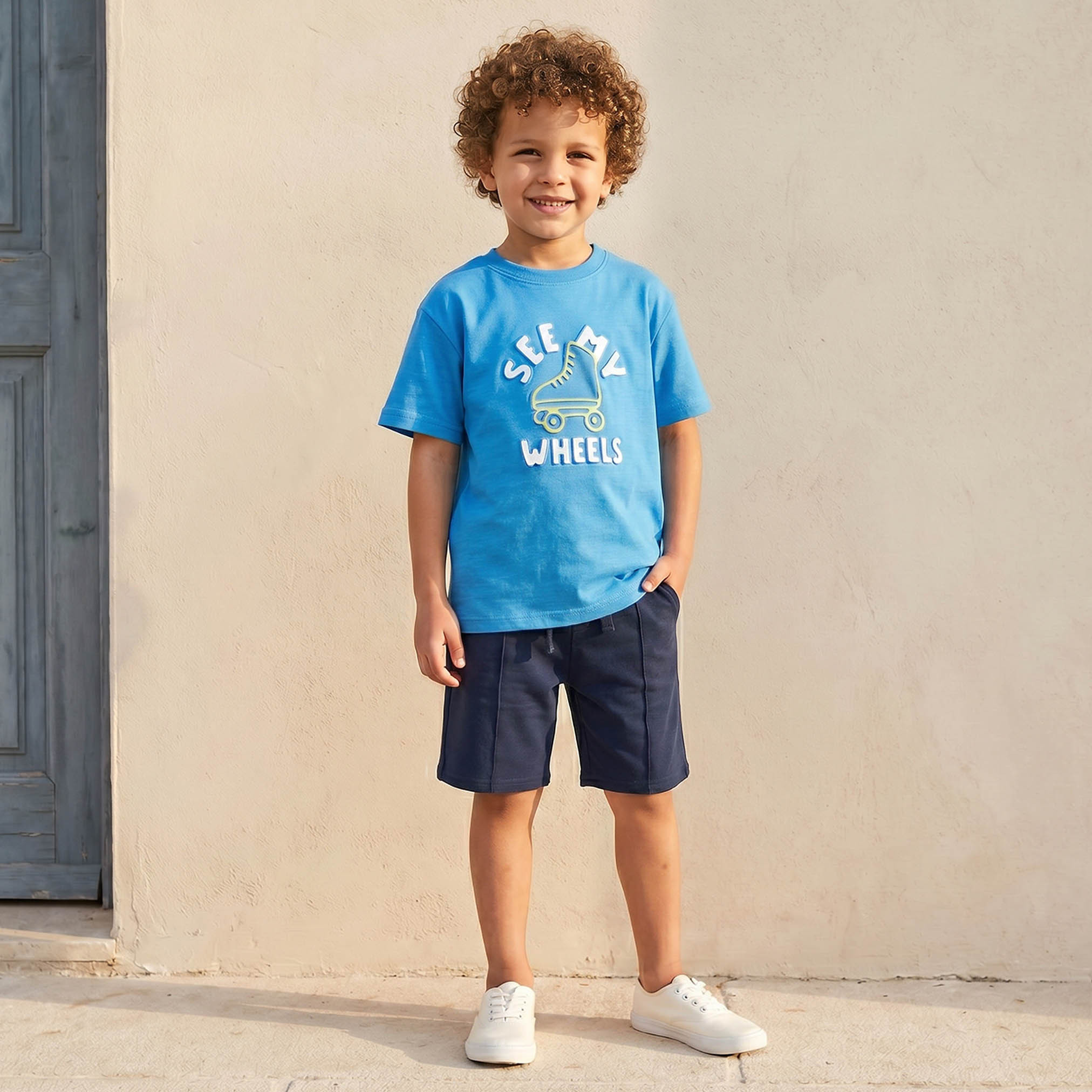 تيشيرت بياقة مستديرة وأكمام قصيرة بطبعات رولر سكيت من جونيورز-boys-clothing-tshirtsandpolos-image-5
