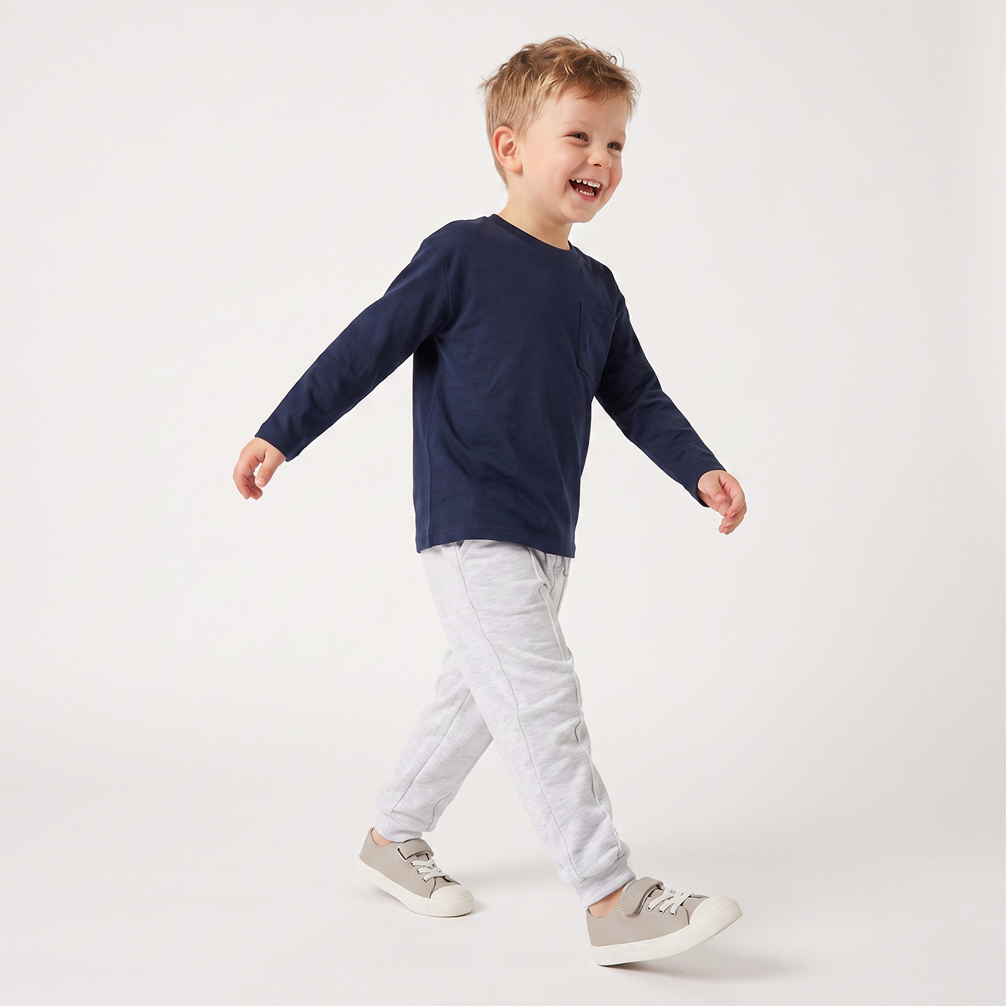 تيشيرت بياقة مستديرة وأكمام طويلة مع جيب من جونيورز - طقم من قطعتين-boys-clothing-tshirtsandpolos-image-9