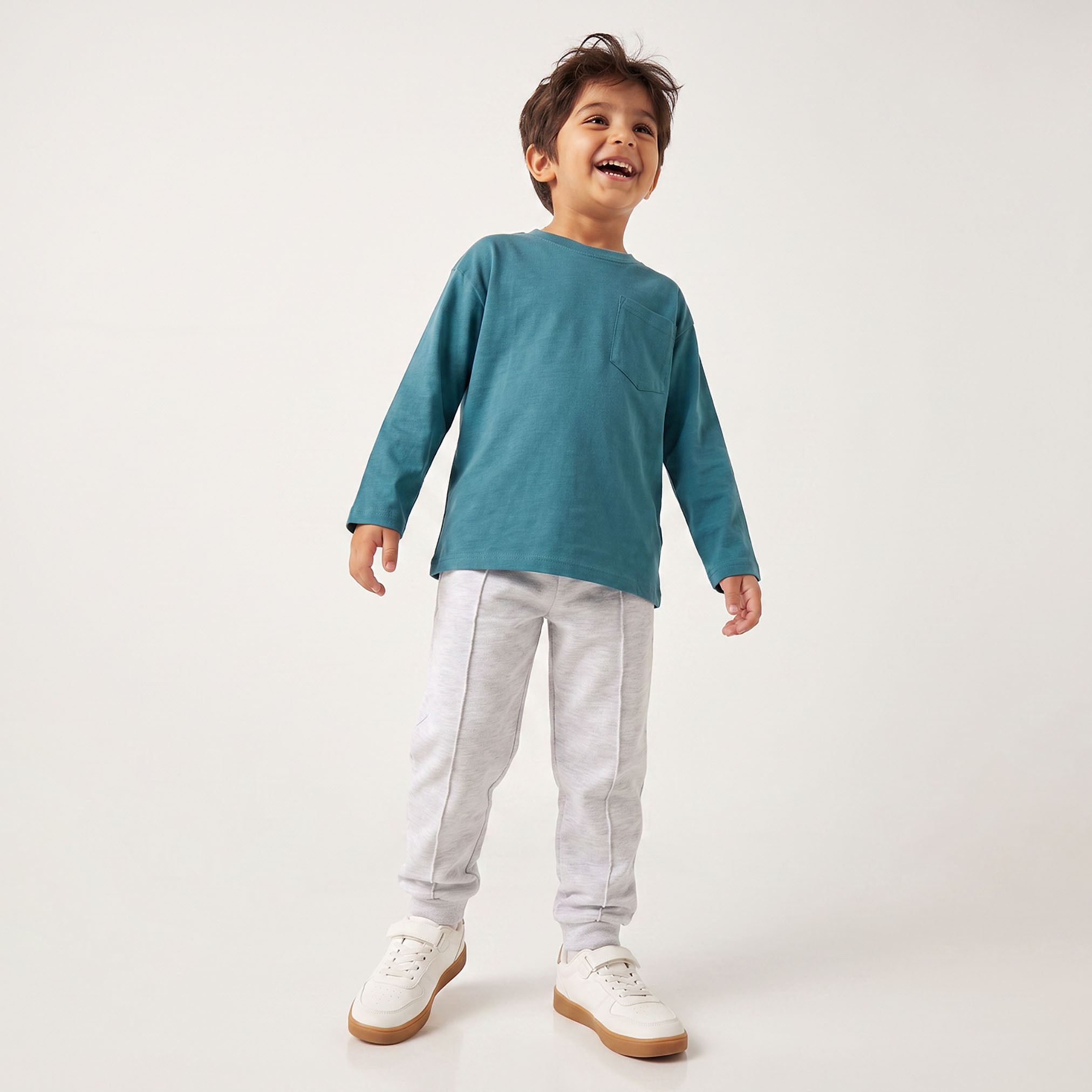 تيشيرت بياقة مستديرة وأكمام طويلة مع جيب من جونيورز - طقم من قطعتين-boys-clothing-tshirtsandpolos-image-7