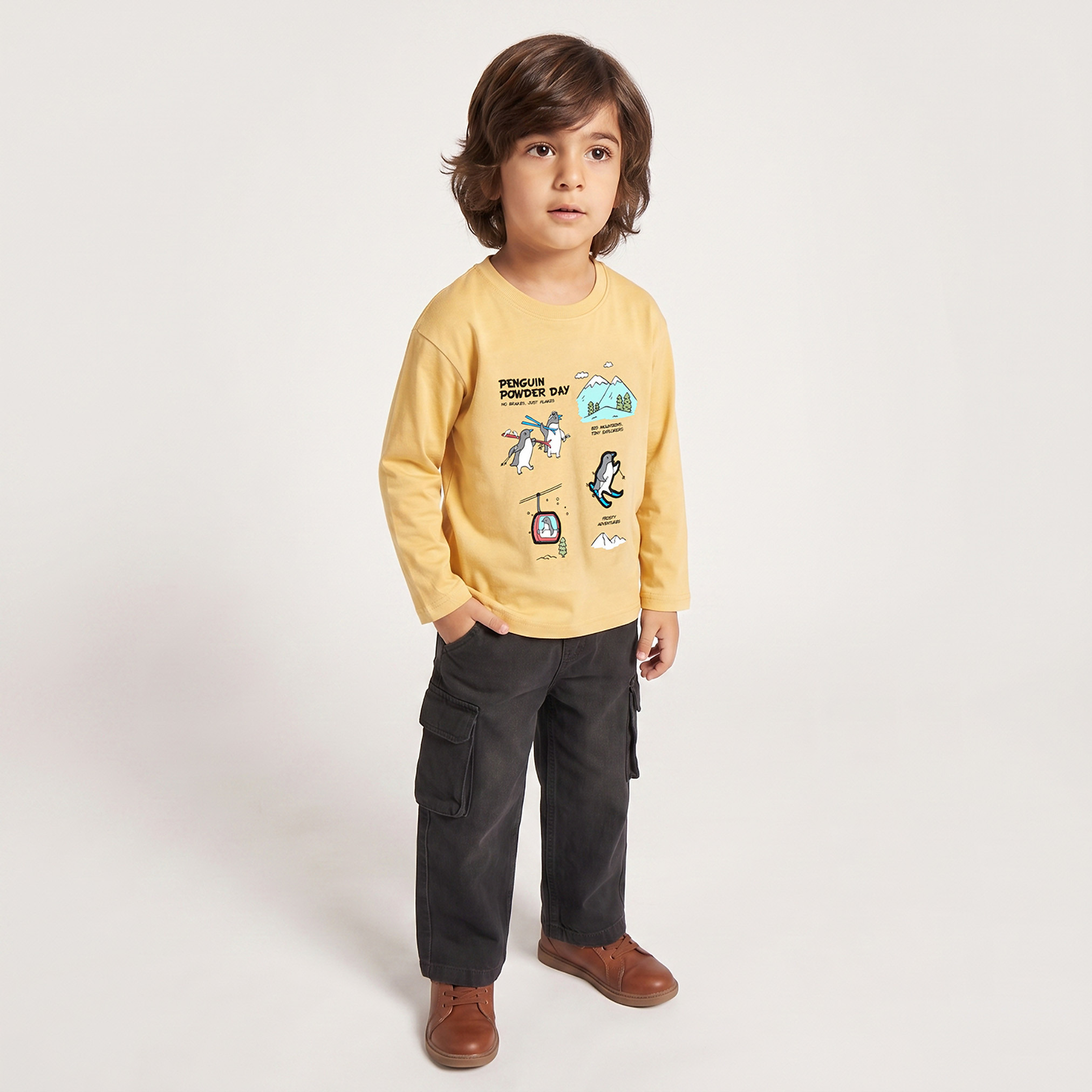 تيشيرت بياقة مستديرة وأكمام طويلة بطبعة بطريق من جونيورز-boys-clothing-tshirtsandpolos-image-4
