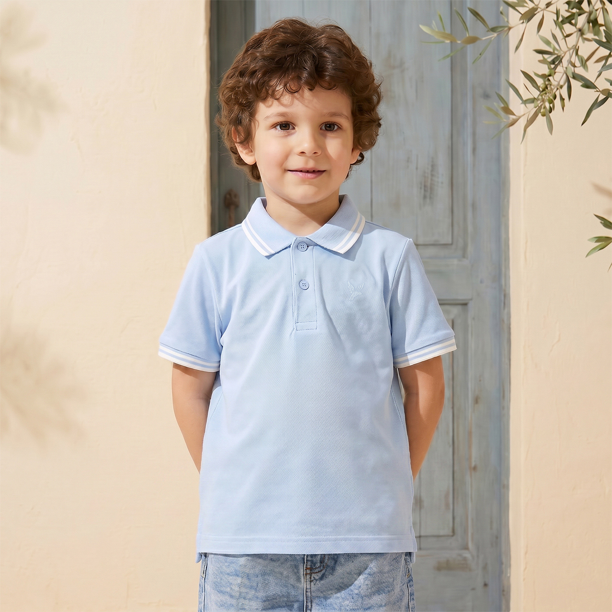 تيشيرت بياقة عادية وأكمام قصيرة وحواف متباينة من جونيورز-boys-clothing-tshirtsandpolos-image-1