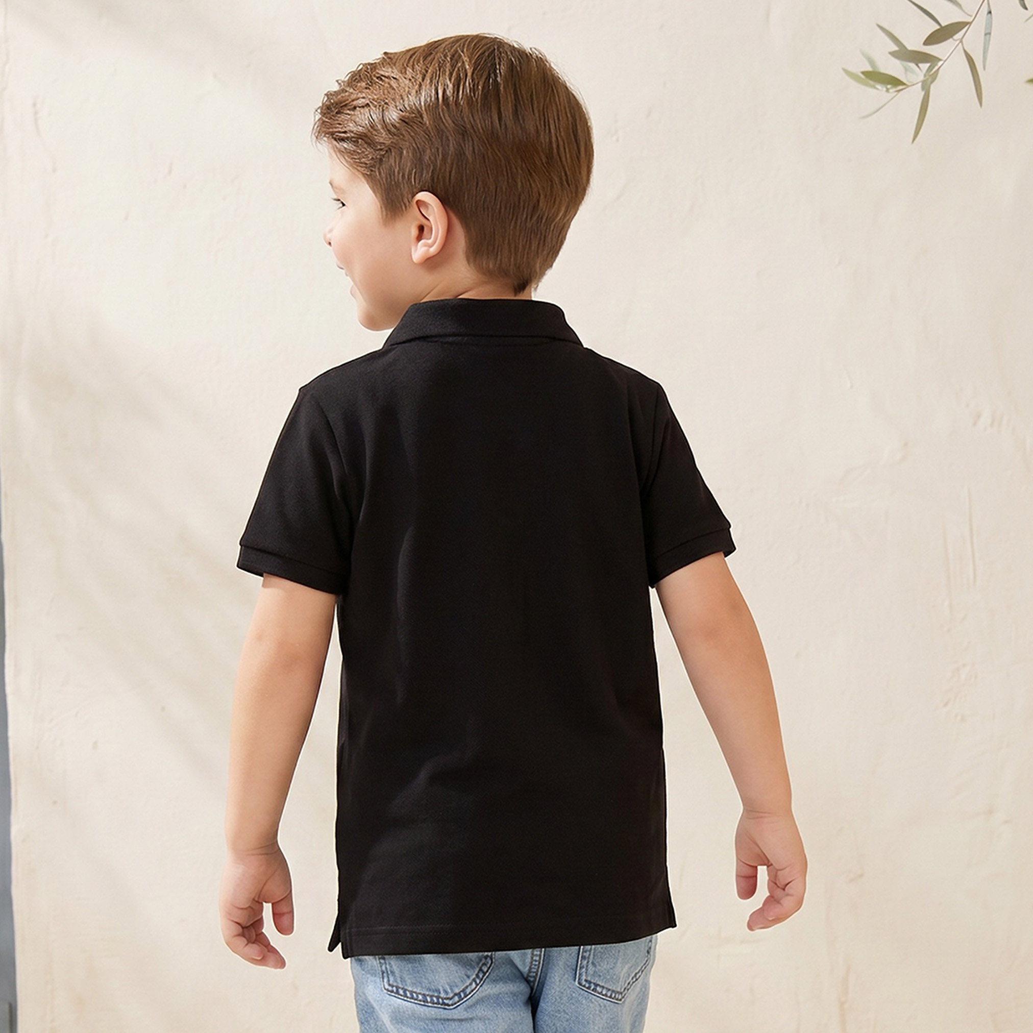 تيشيرت بارز الملمس بياقة عادية وأكمام قصيرة من جونيورز-boys-clothing-tshirtsandpolos-image-3
