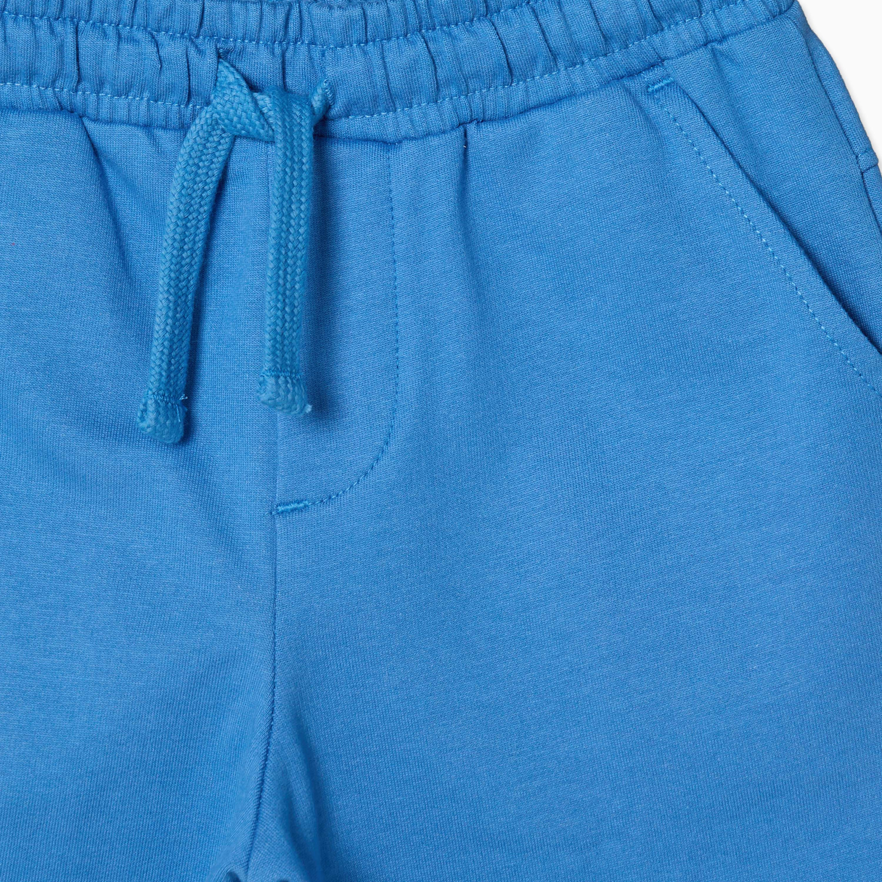 شورت طول الركبة برباط خصر مطاطي من جونيورز-baby-boys-clothing-bottoms-shorts-image-4