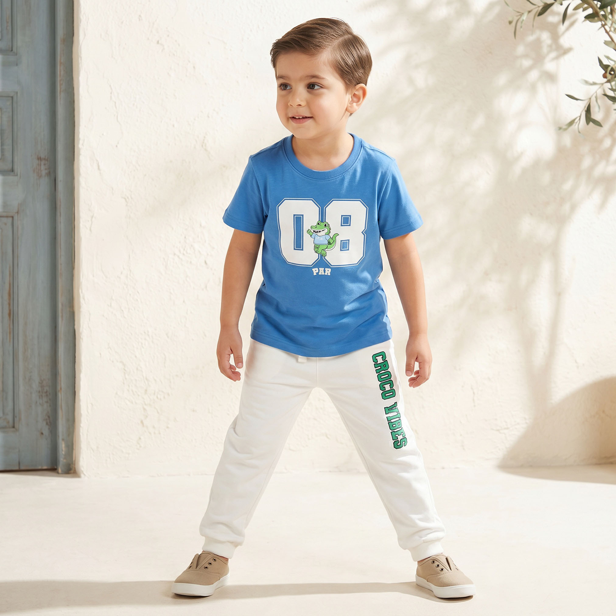بنطلون رياضي بخصر مطاطي ورباط وطبعات من جونيورز-boys-clothing-bottoms-joggersandtrackpants-image-5