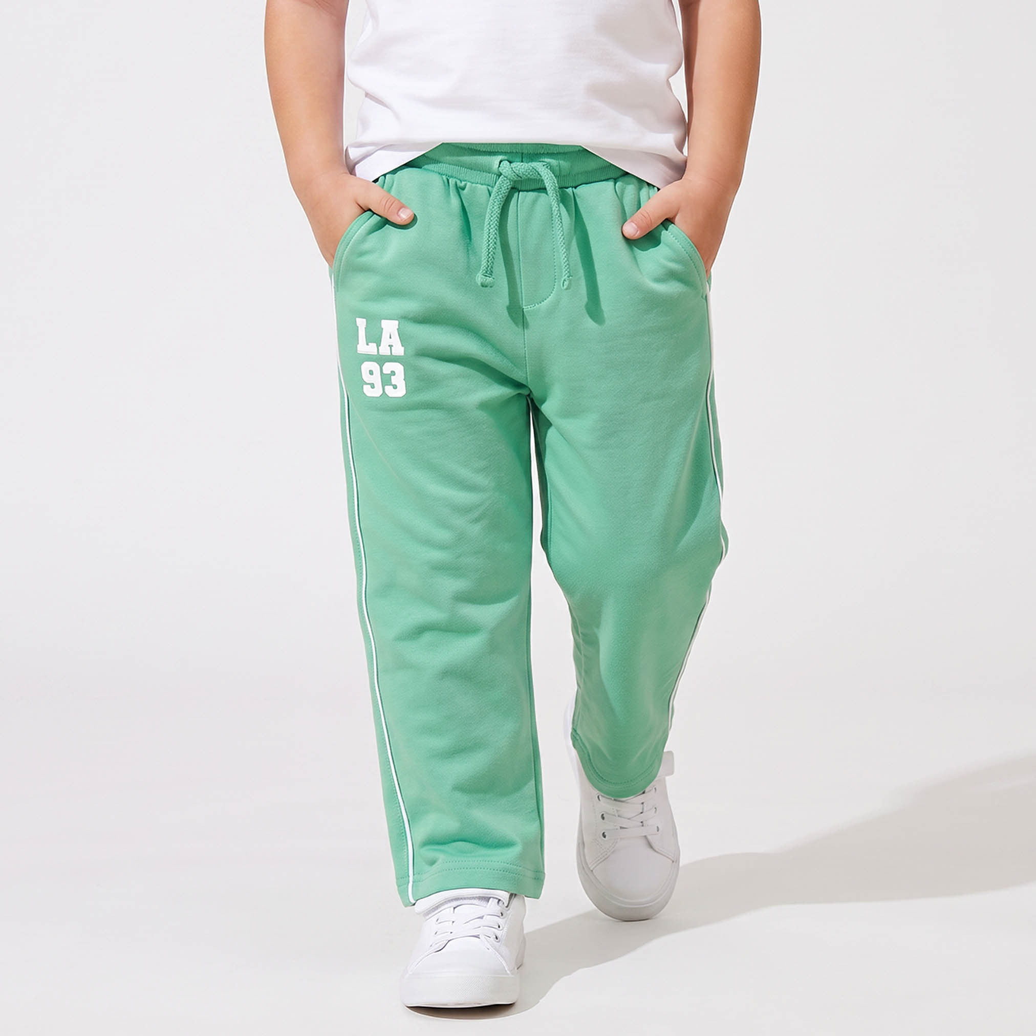 بنطلون رياضي بخصر مطاطي برباط وشريط بارز من جونيورز-boys-clothing-bottoms-joggersandtrackpants-image-1
