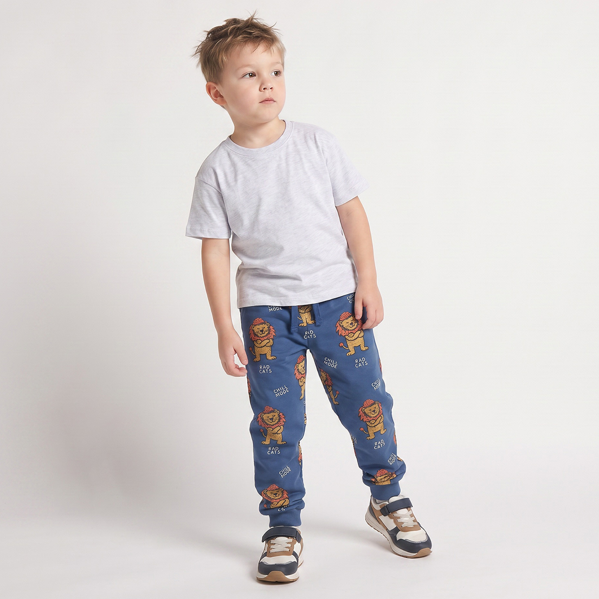 Juniors Elasticated Drawstring Waist Joggers with Lion Print-boys-clothing-bottoms-joggersandtrackpants-image-5