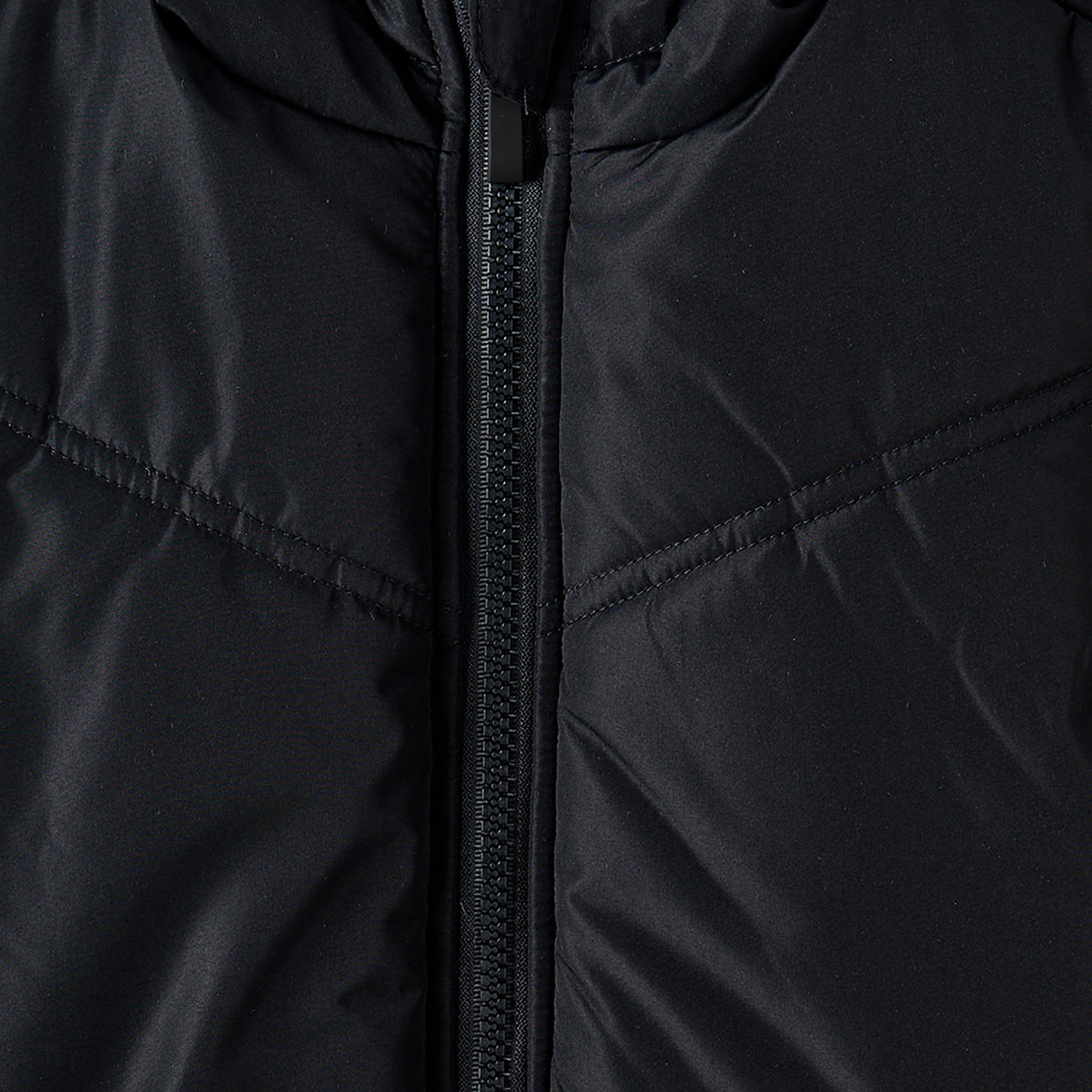 Juniors Puffer Gilet with Hood-boys-clothing-jacketsandcoats-image-4