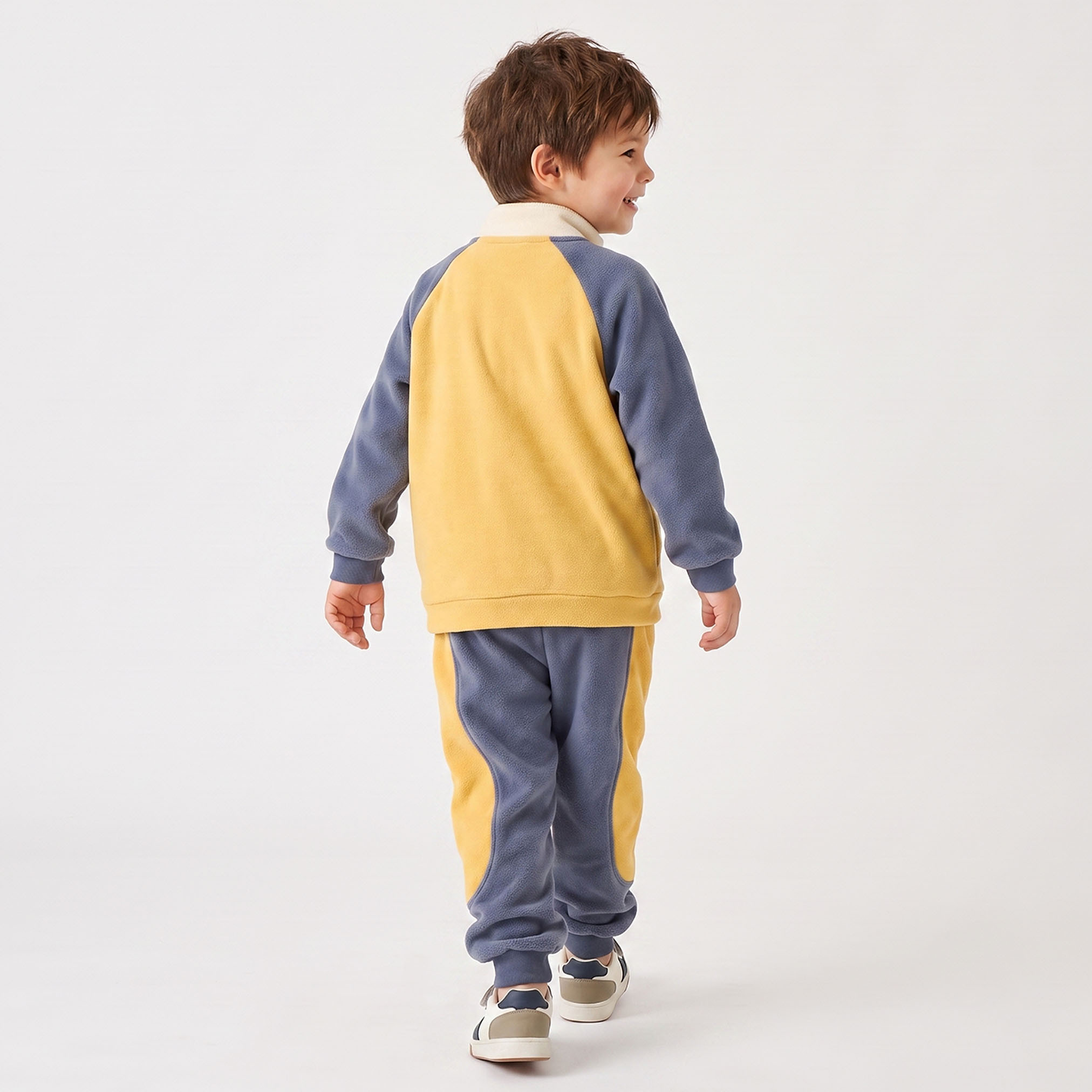 Juniors High Neck Long Sleeves Jacket and Joggers Set with Colourblock Design-boys-clothing-setsandcoords-image-4