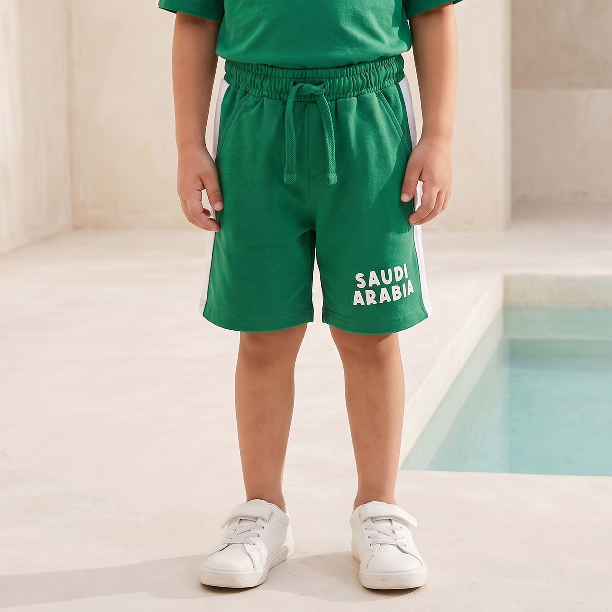 Juniors Crew Neck Short Sleeves T-shirt and Shorts Set with KSA National Day Print-boys-clothing-setsandcoords-image-3