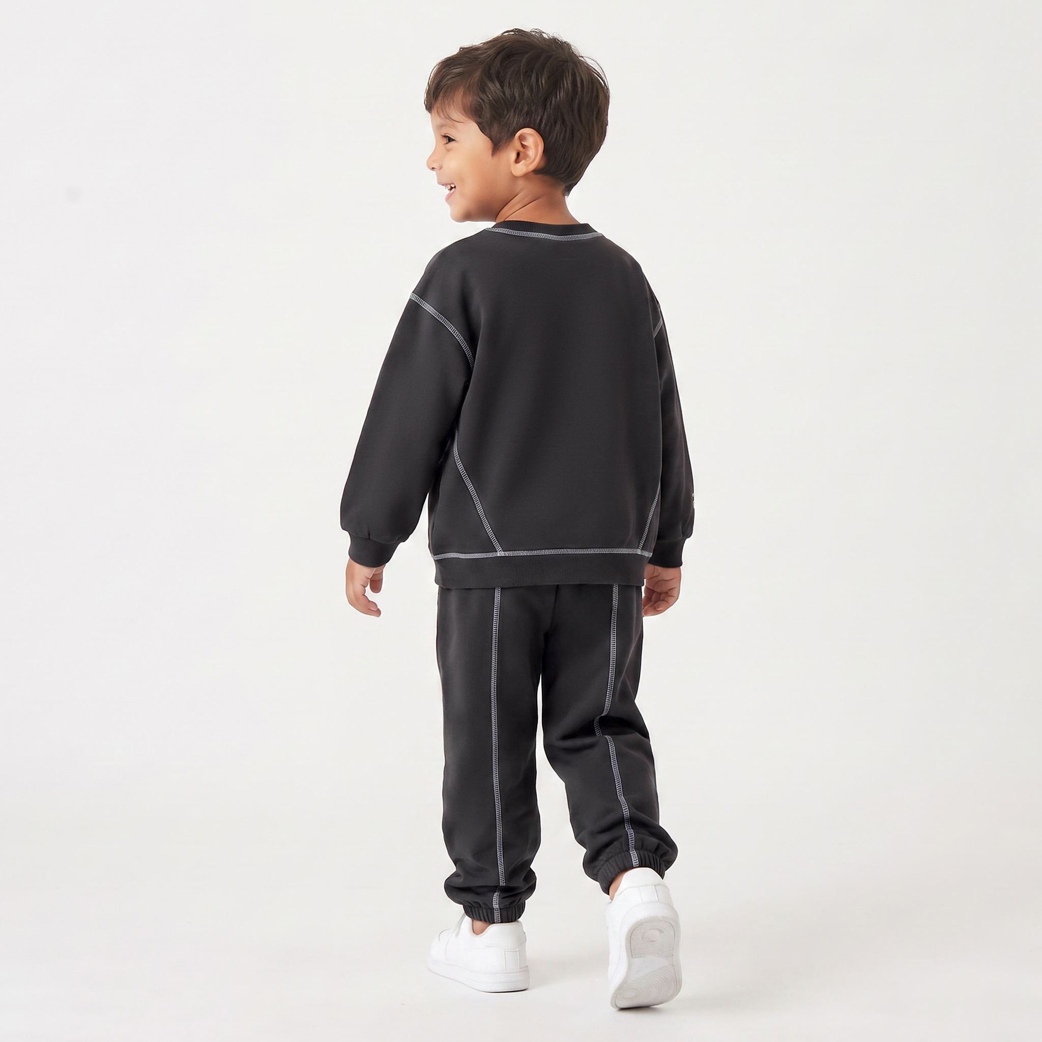 Juniors Crew Neck Long Sleeves Sweatshirt and Joggers Set  with Typography Print-boys-clothing-setsandcoords-image-4