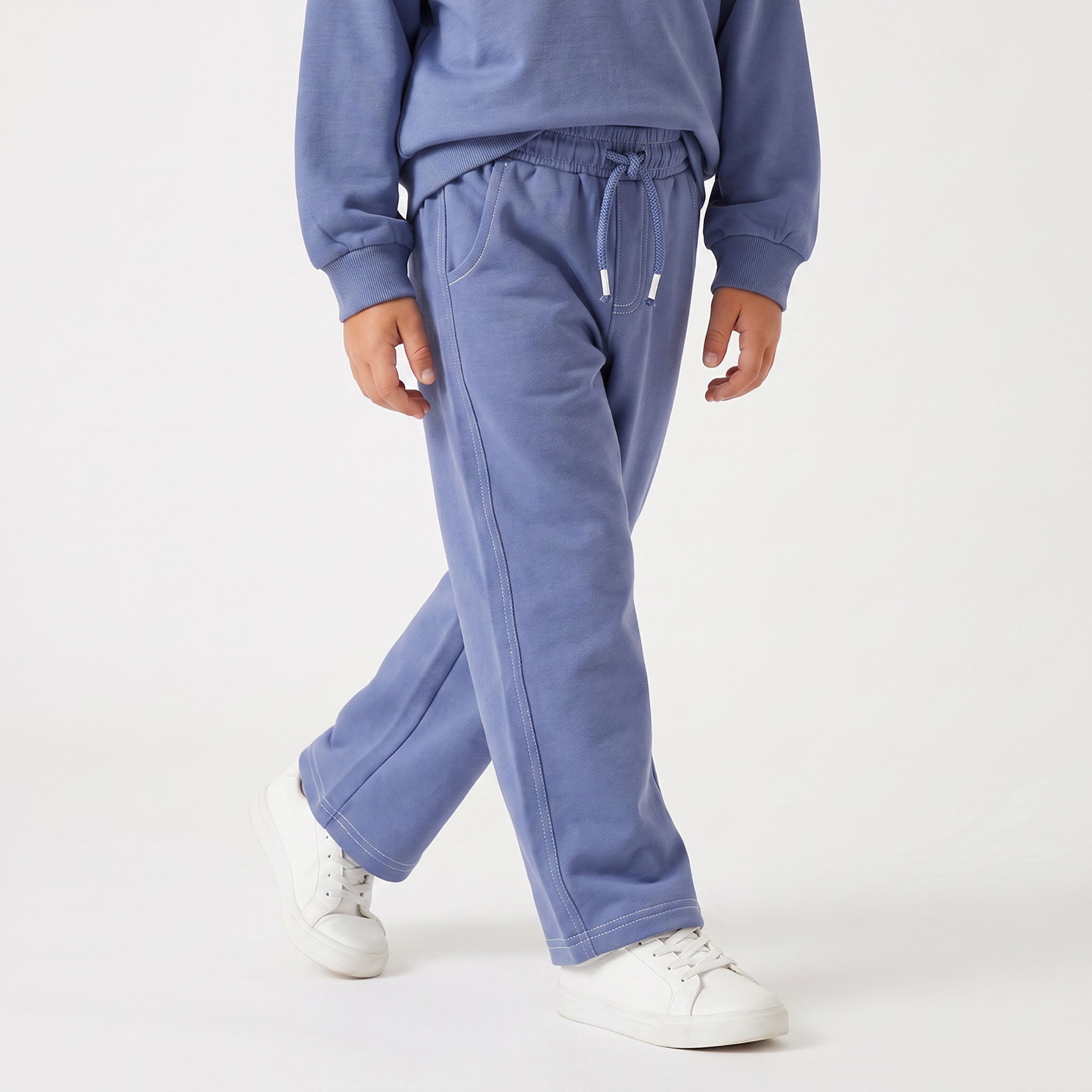 طقم سويت شيرت بياقة وأكمام طويلة وبنطلون بطبعة ألباين سكواد من جونيورز-boys-clothing-setsandcoords-image-3