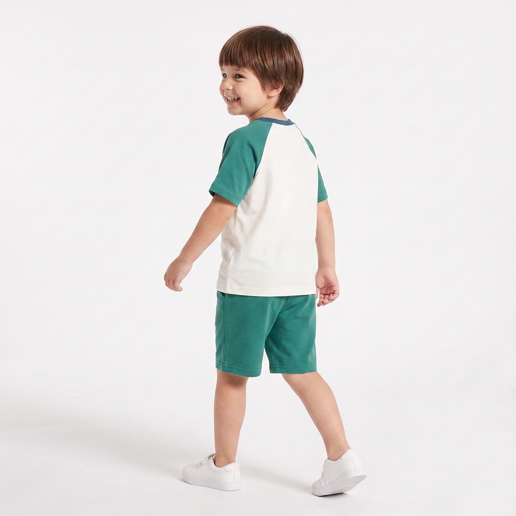 Juniors Crew Neck Short Sleeves T-shirt and Shorts Set with Graphic Print-boys-clothing-setsandcoords-image-4