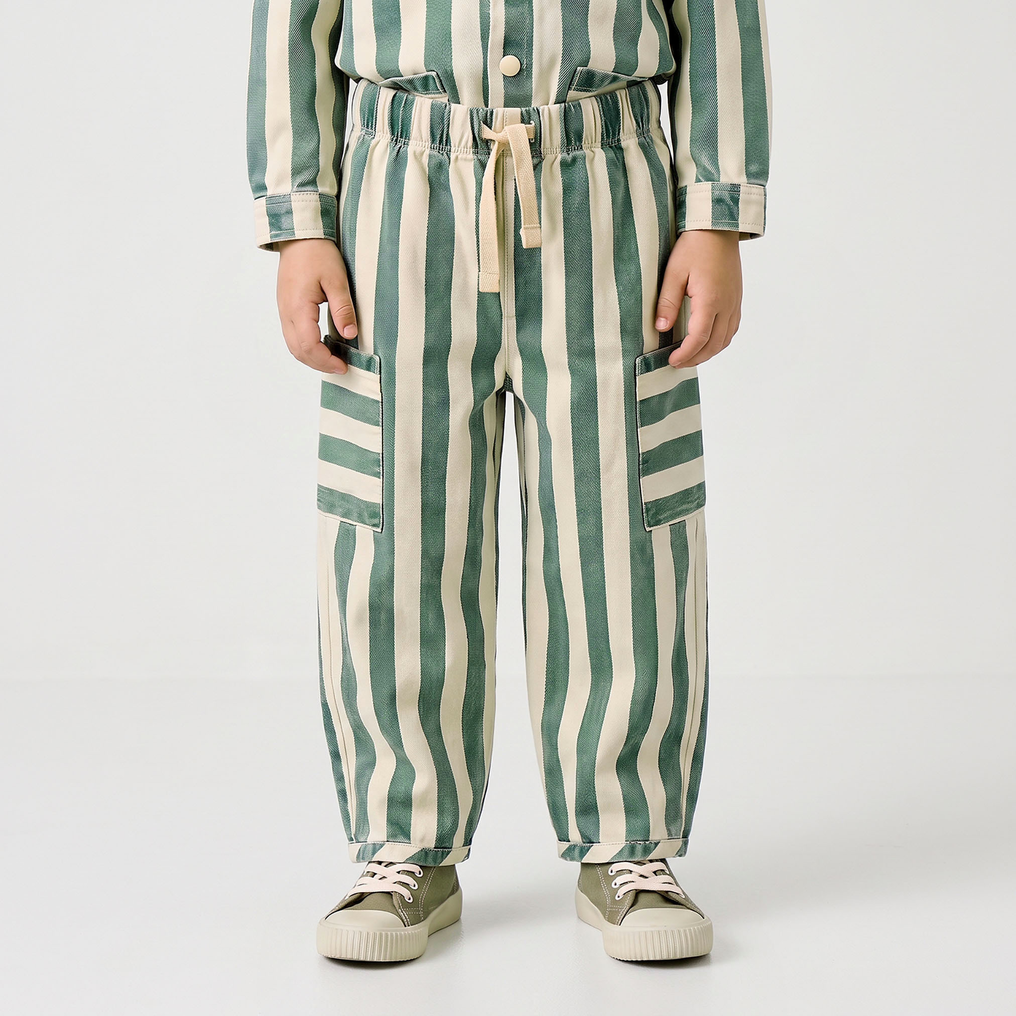 طقم قميص بياقة وأكمام طويلة وبنطلون برباط إغلاق من جونيورز-boys-clothing-setsandcoords-image-4