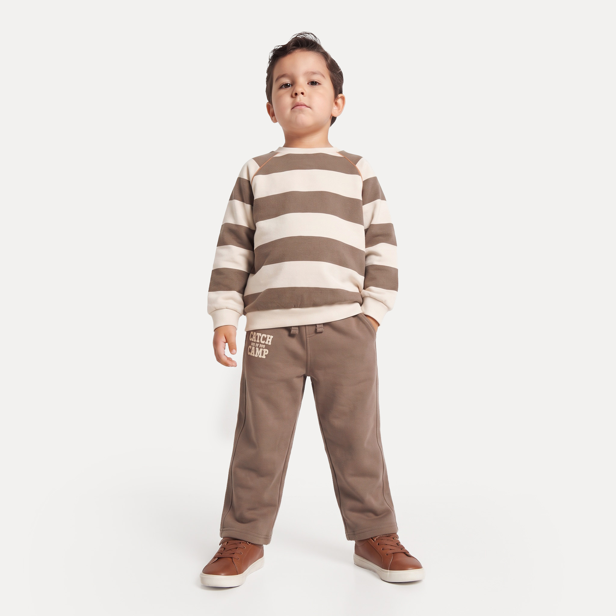طقم سويت شيرت بياقة ضيقة وأكمام طويلة وبنطلون بخصر مطاطي من جونيورز-boys-clothing-setsandcoords-image-8
