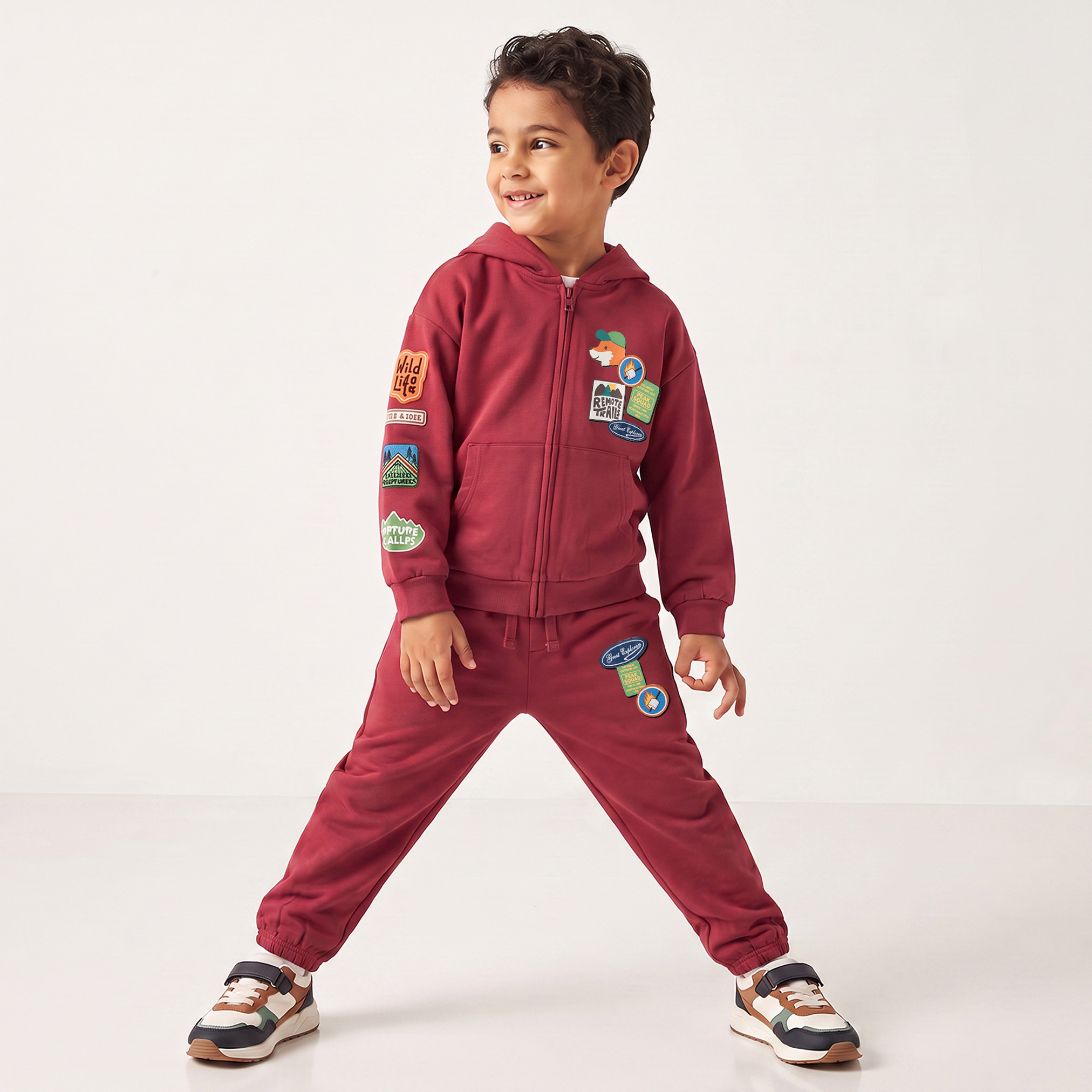Juniors Hooded Long Sleeves Sweatshirt and Joggers Set with Applique Detail-boys-clothing-setsandcoords-image-1