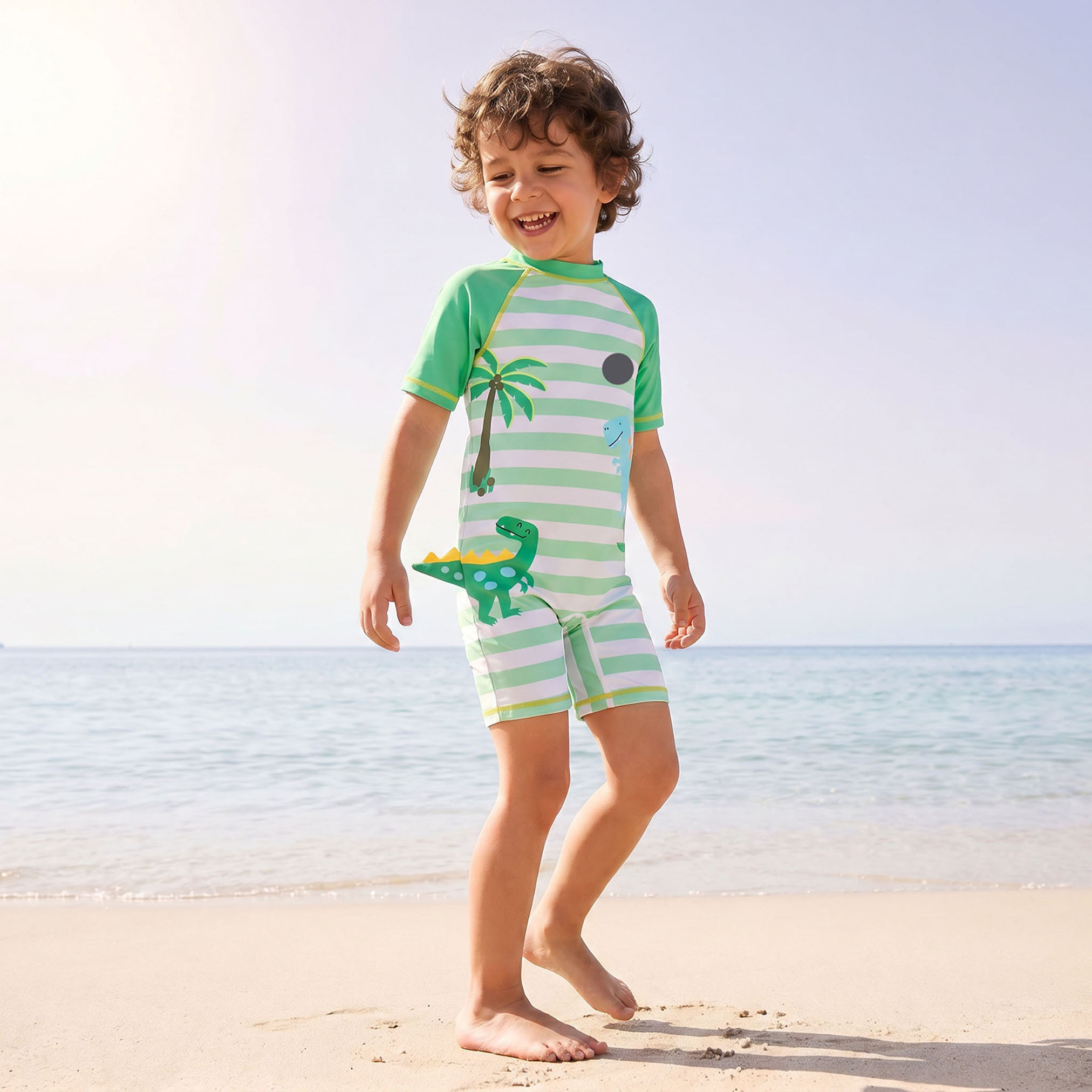 بدلة سباحة مخططة للأولاد من جونيورز-baby-boys-clothing-swimwear-image-4