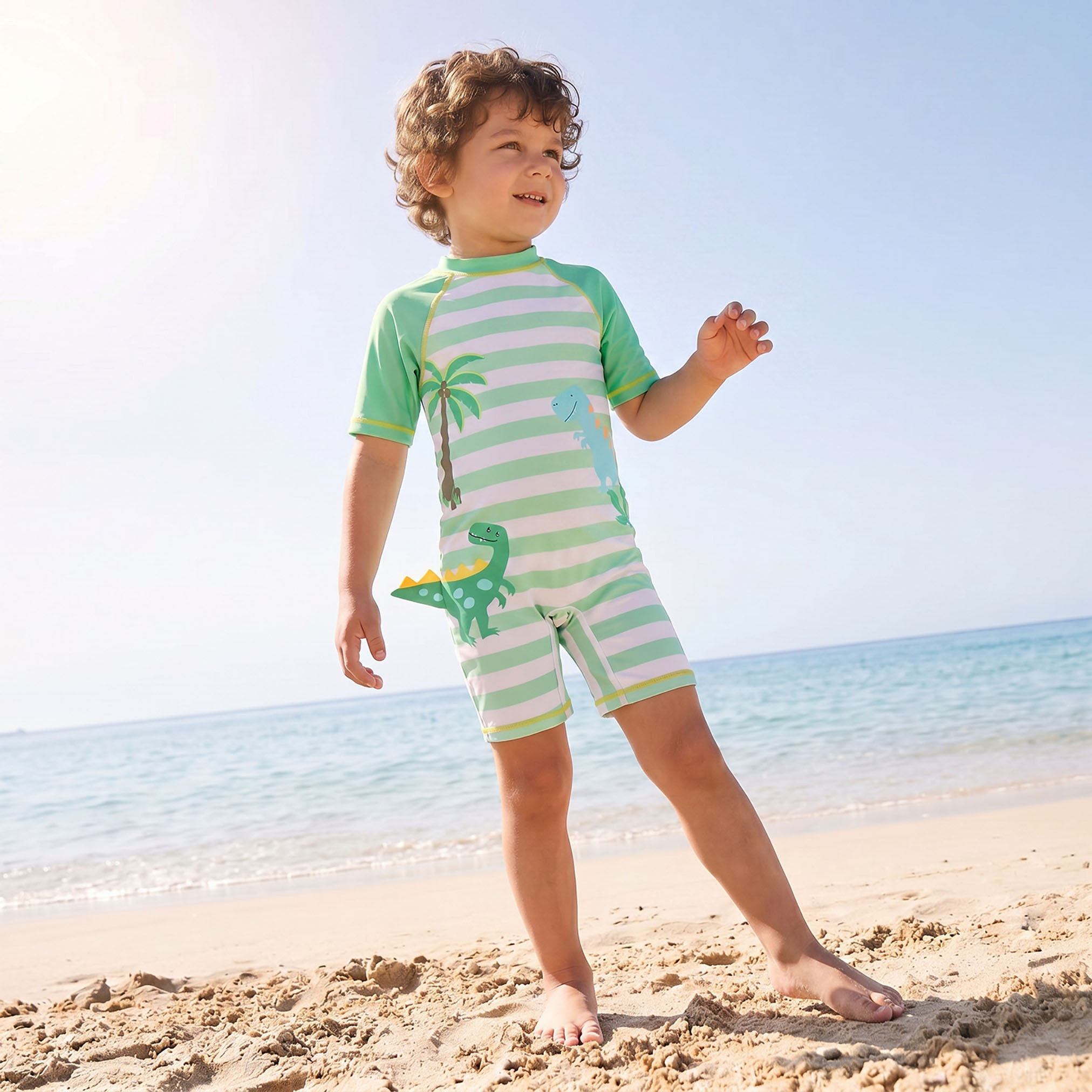بدلة سباحة مخططة للأولاد من جونيورز-baby-boys-clothing-swimwear-image-5