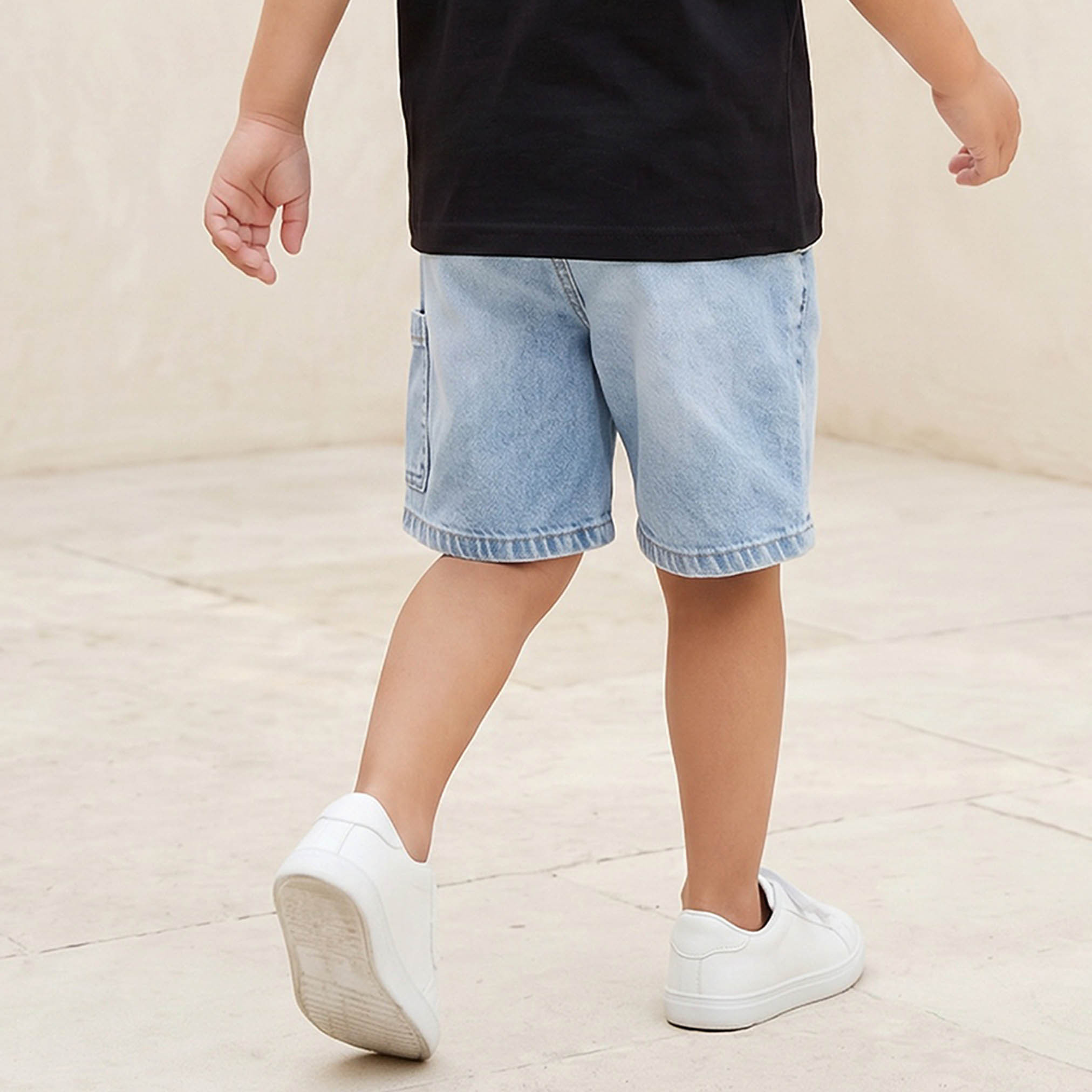 Juniors Knee Length Mid-Rise Denim Shorts with Pockets-baby-boys-clothing-bottoms-shorts-image-3