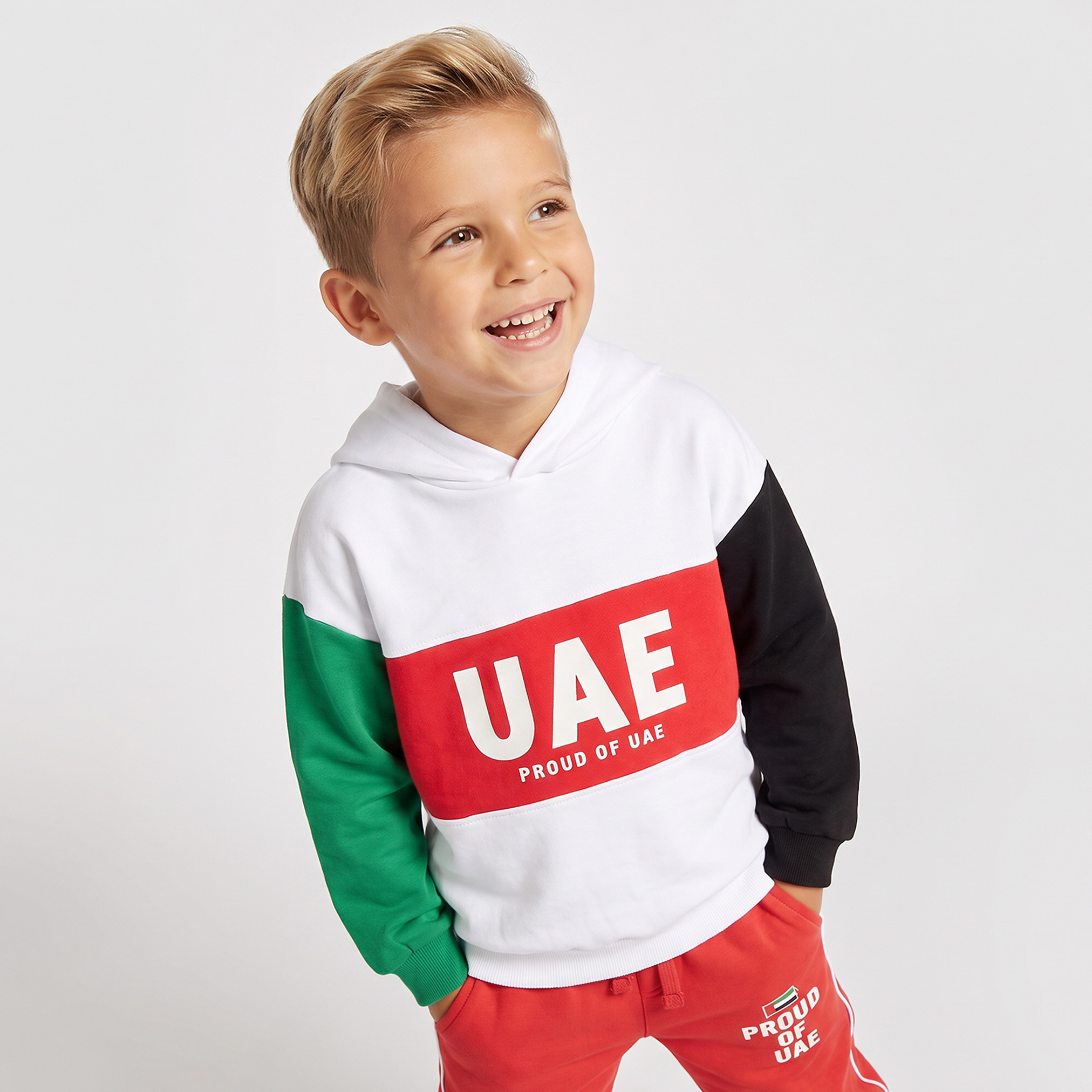 Juniors UAE National Day Print Sweatshirt with Long Sleeves-baby-boys-clothing-winterwear-sweatshirts-image-1