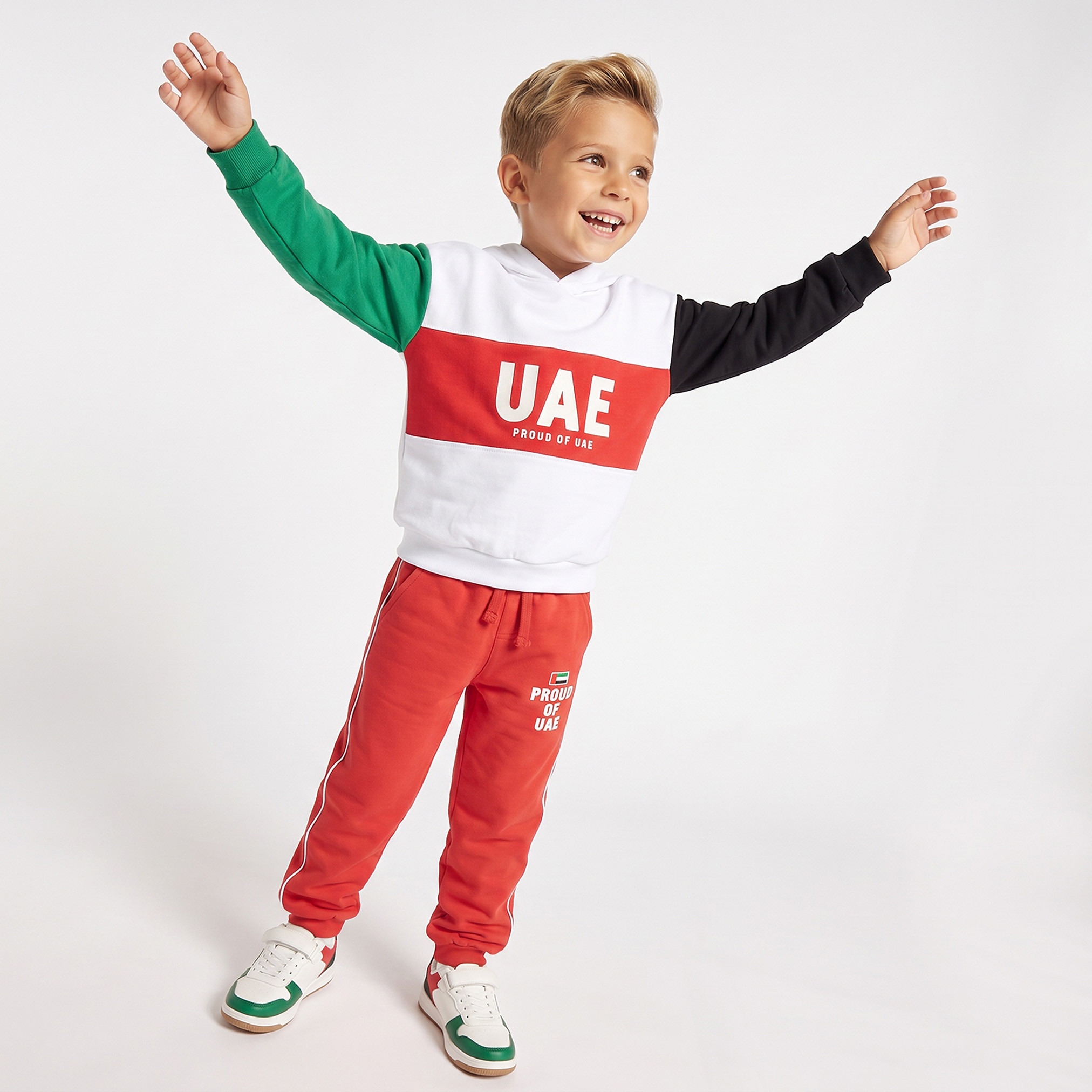 Juniors UAE National Day Print Sweatshirt with Long Sleeves-baby-boys-clothing-winterwear-sweatshirts-image-5