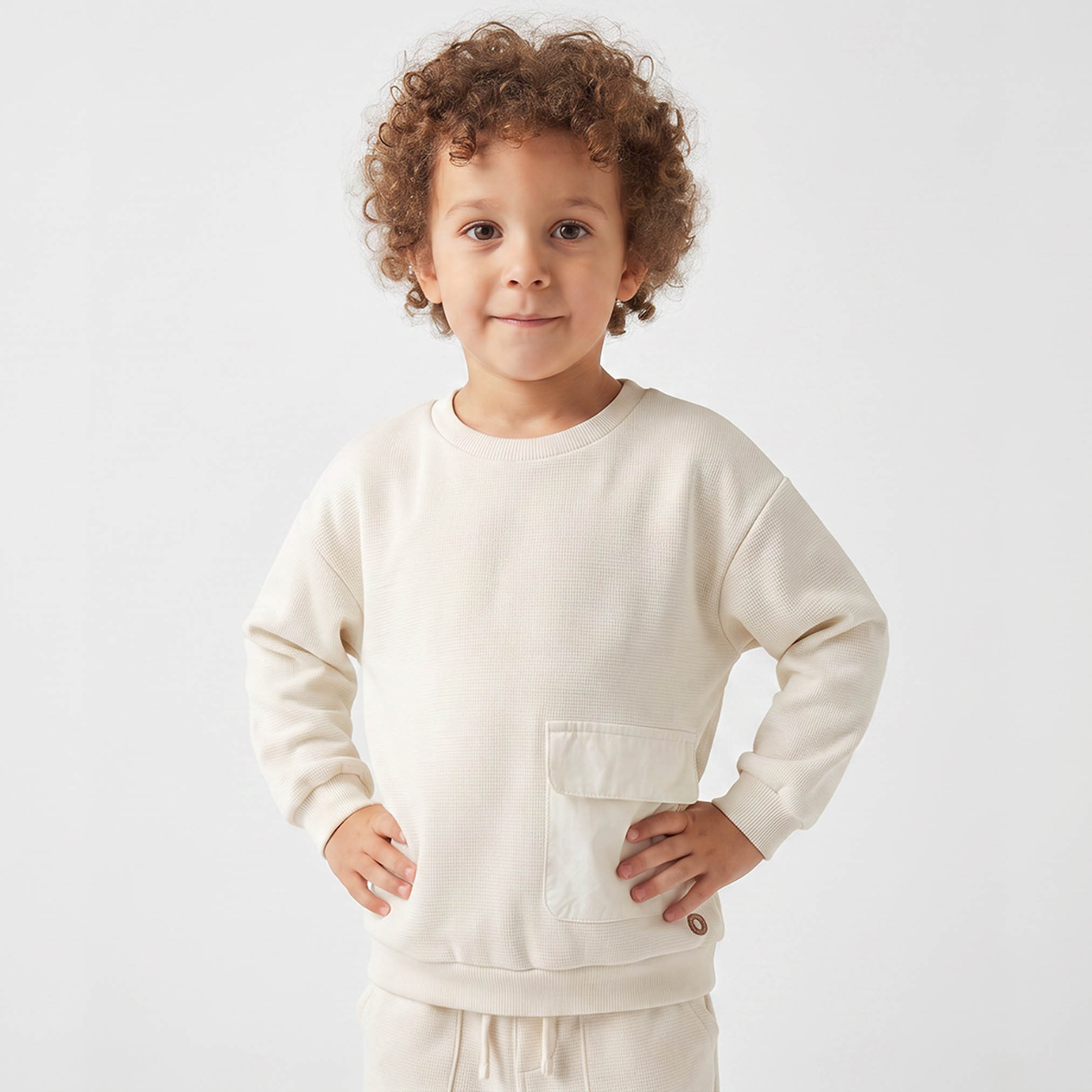Eligo Crew Neck Long Sleeves Sweatshirt and Joggers Set with Drawstring Closure-boys-clothing-setsandcoords-image-2