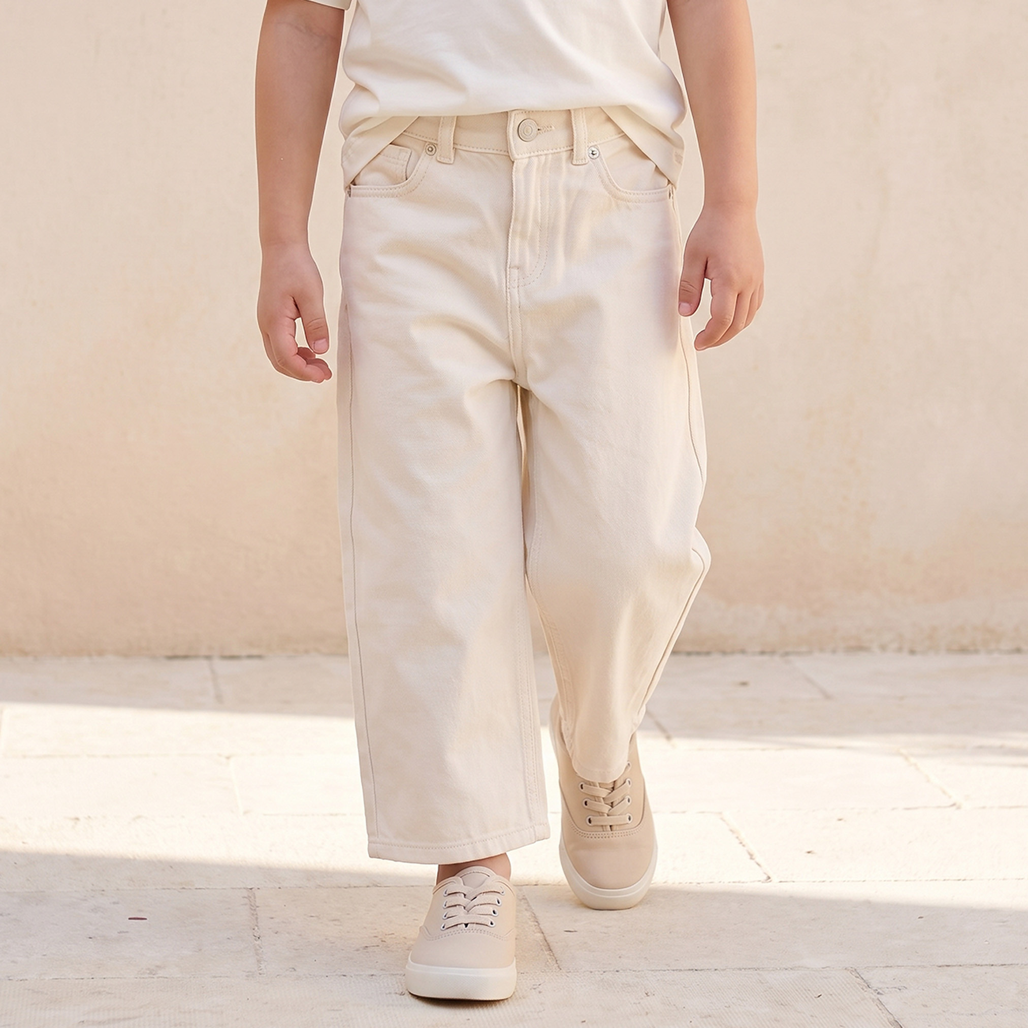 Juniors Button Closure Jeans with Pockets-boys-clothing-bottoms-jeans-image-1