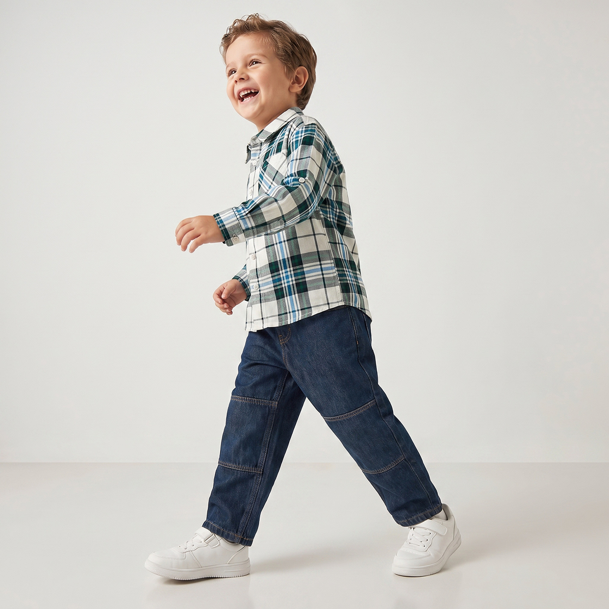 بنطلون جينز بجيوب من جونيورز-boys-clothing-bottoms-jeans-image-4