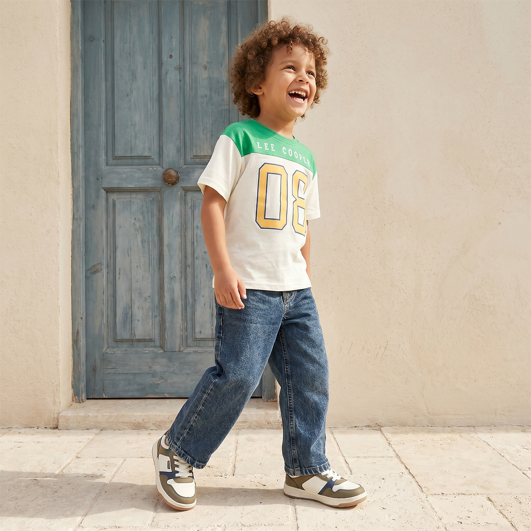 تيشيرت بياقة ضيقة وأكمام قصيرة وطبعات شعار من لي كوبر-boys-clothing-tshirtsandpolos-image-2