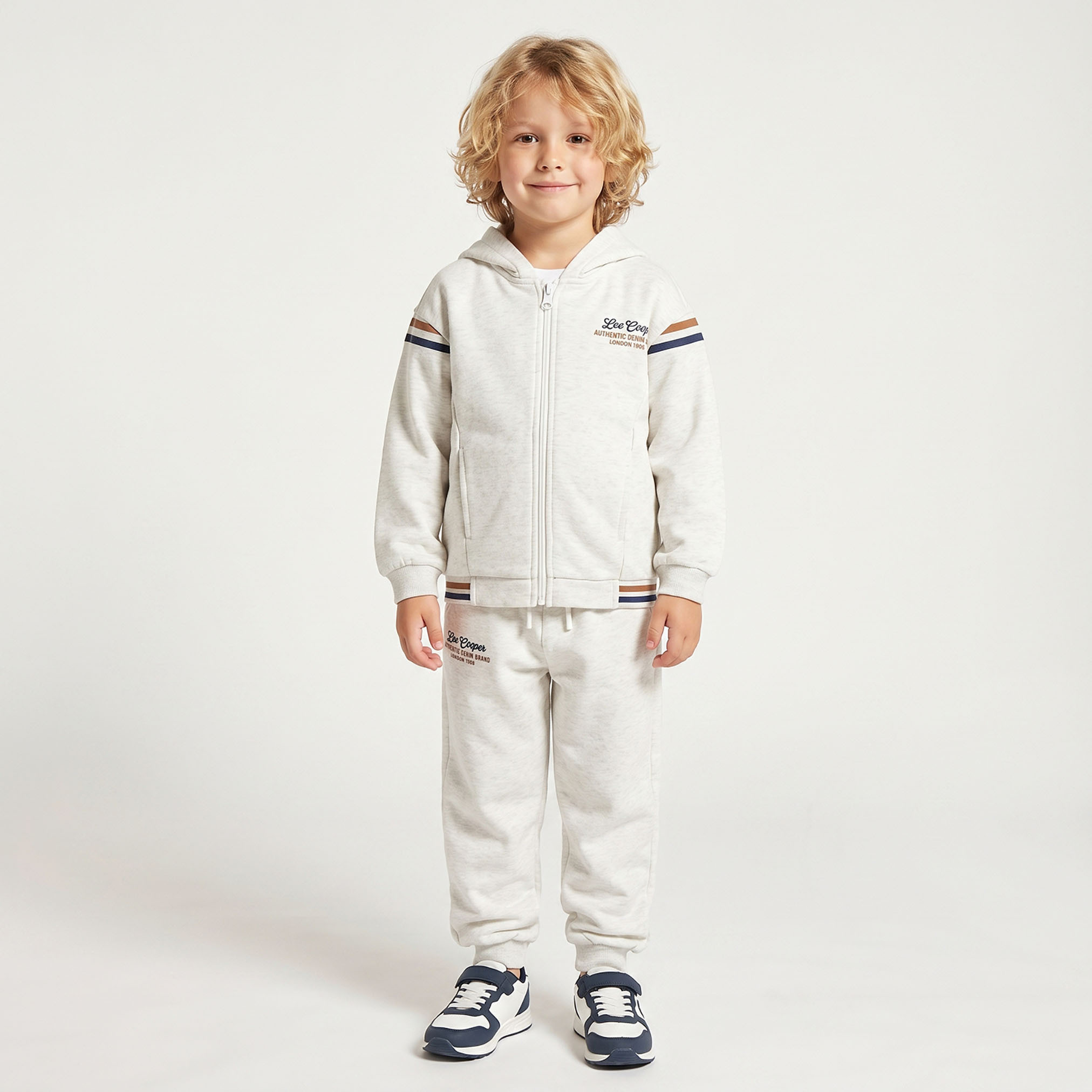 طقم بنطلون رياضي وهودي بقبعة وأكمام طويلة وتطريز من لي كوبر-boys-clothing-setsandcoords-image-5