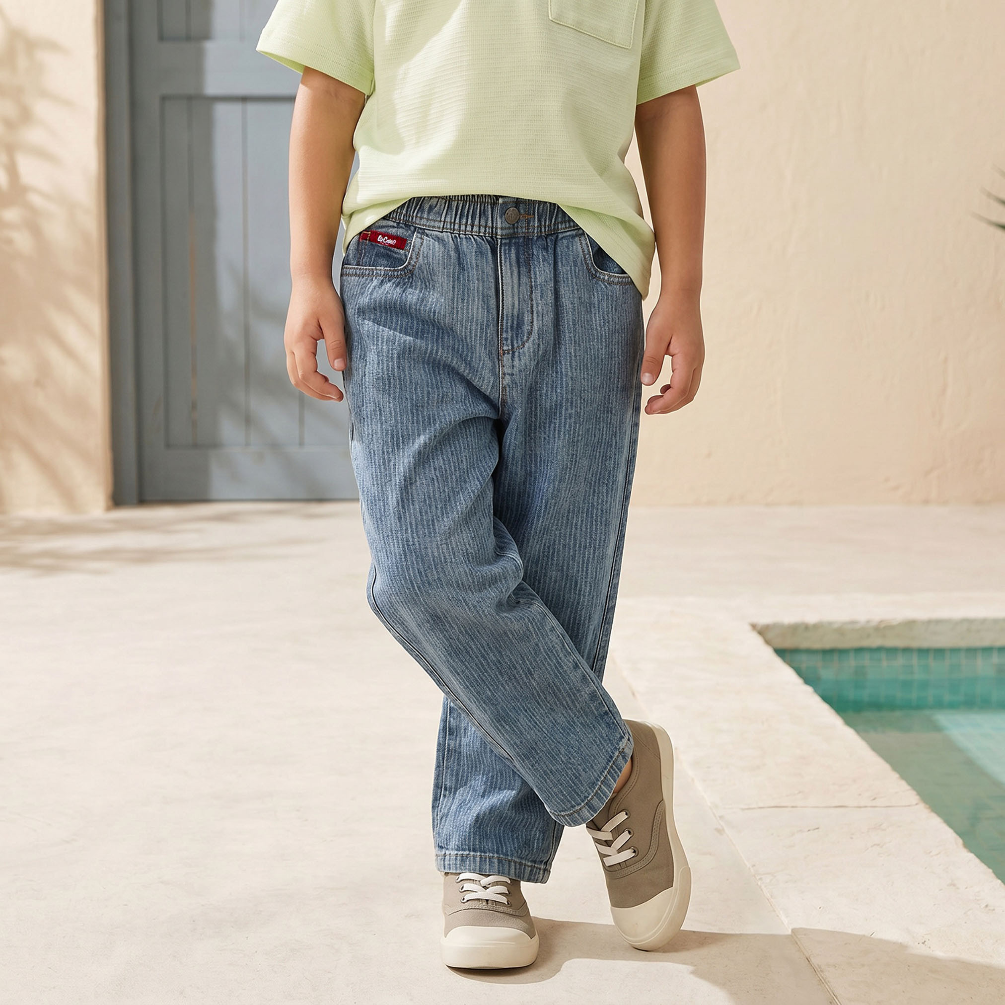 بنطلون جينز بخصر مطاطي من لي كوبر-boys-clothing-bottoms-jeans-image-1