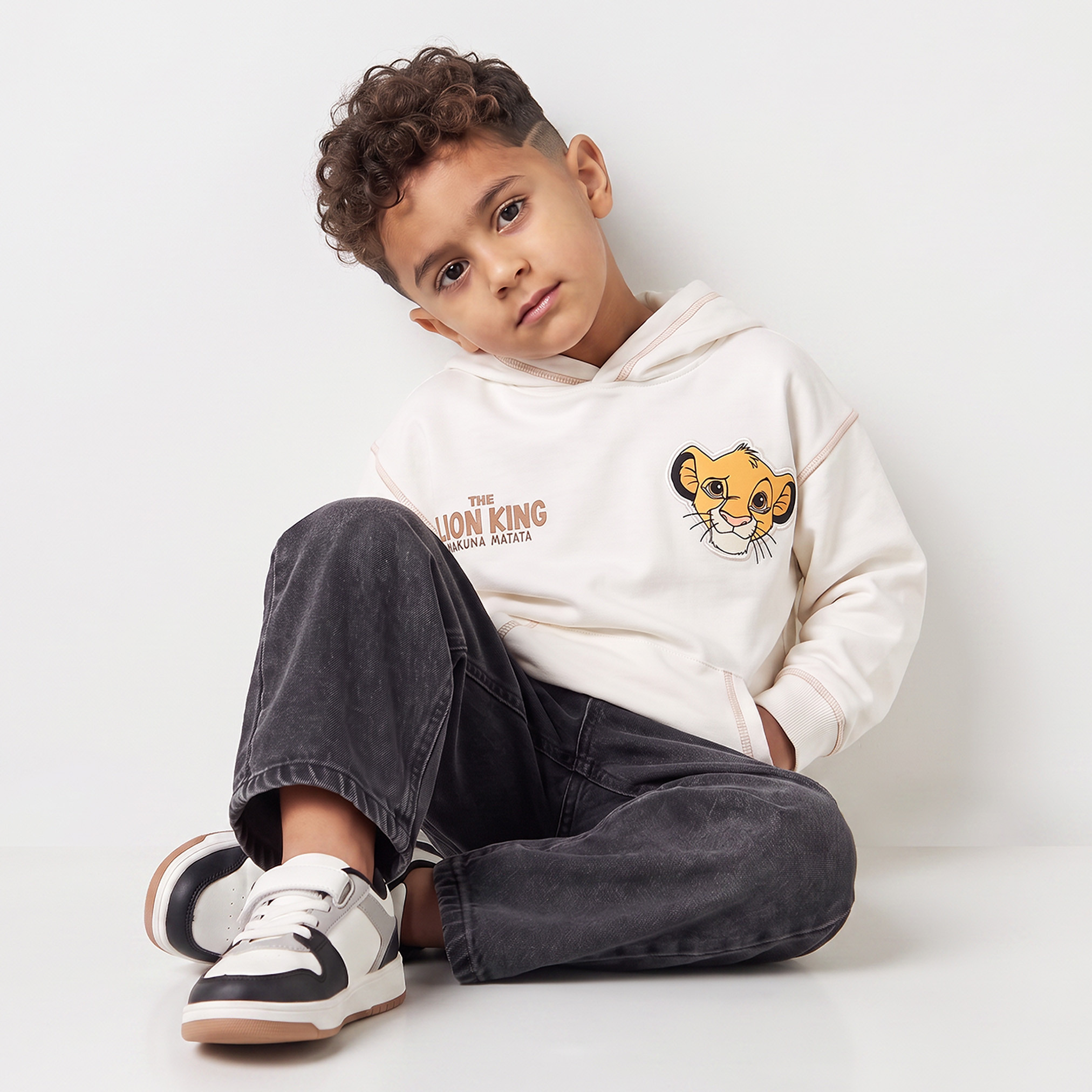 Disney Lion King Print Hooded Sweatshirt with Long Sleeves-baby-boys-clothing-winterwear-sweatshirts-image-5