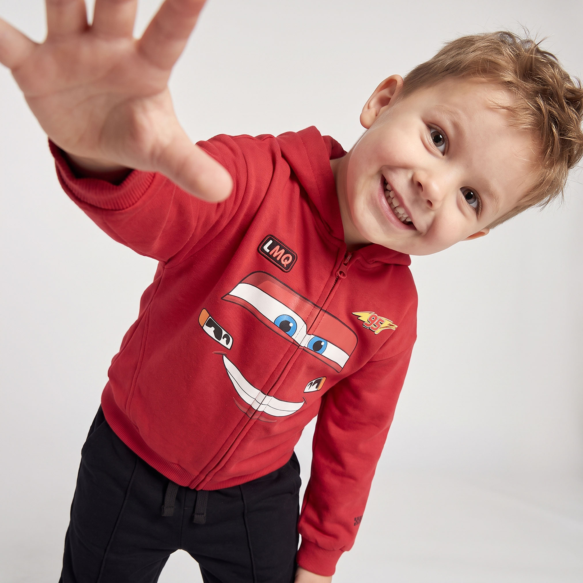 سويت شيرت بطبعة لايتنينج ماكوين مع سحاب إغلاق من ديزني-baby-boys-clothing-sweatshirts-image-4