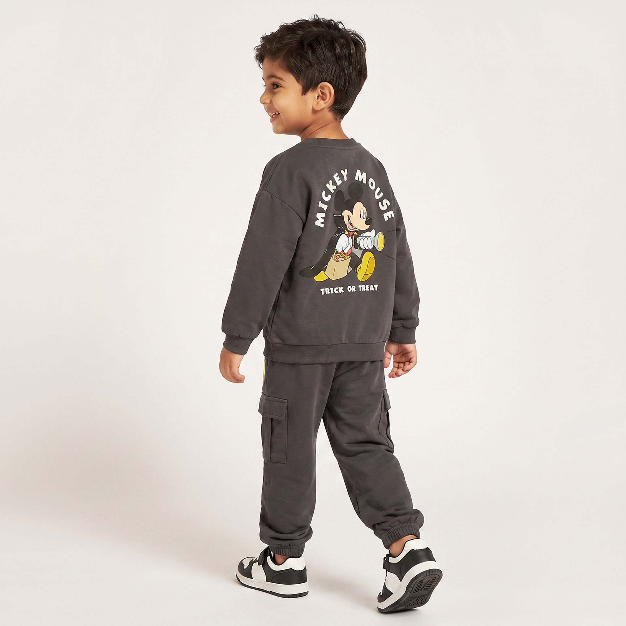 Crew Neck Long Sleeves Sweatshirt and Joggers Set with Mickey Mouse Print-boys-clothing-setsandcoords-image-2
