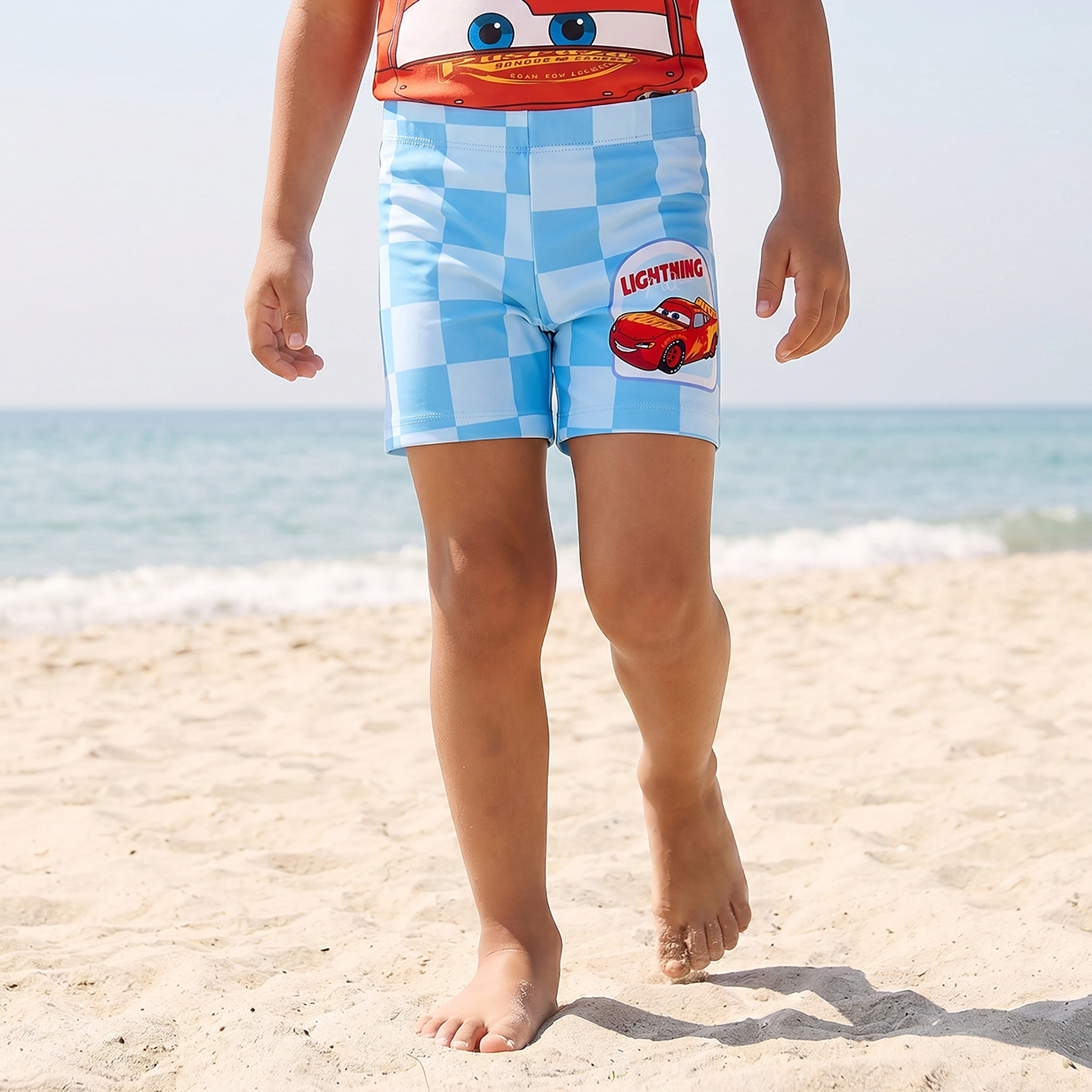 طقم سباحة شورت وتيشيرت بطبعات كارز للأولاد من ديزني-baby-boys-clothing-swimwear-image-3