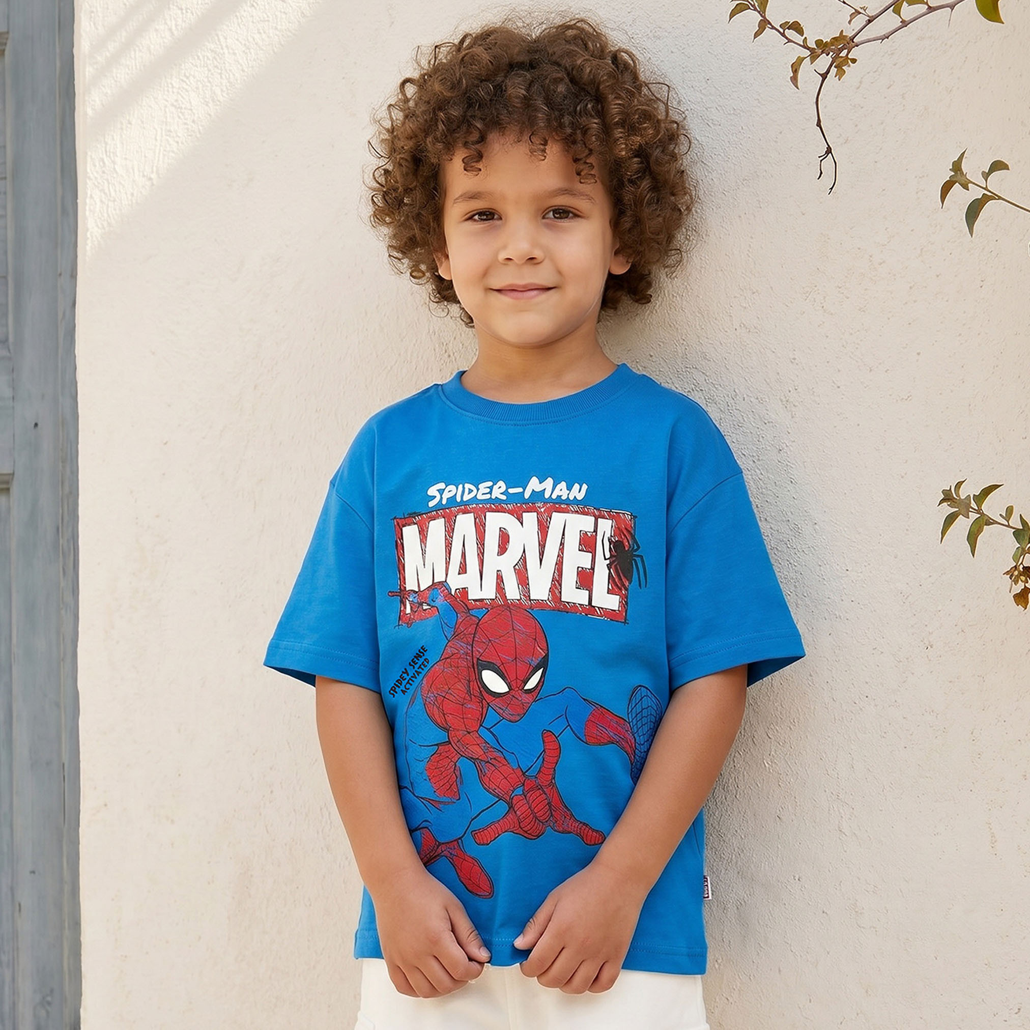 تيشيرت بياقة ضيقة وأكمام قصيرة وطبعات سبايدر مان-boys-clothing-tshirtsandpolos-image-1