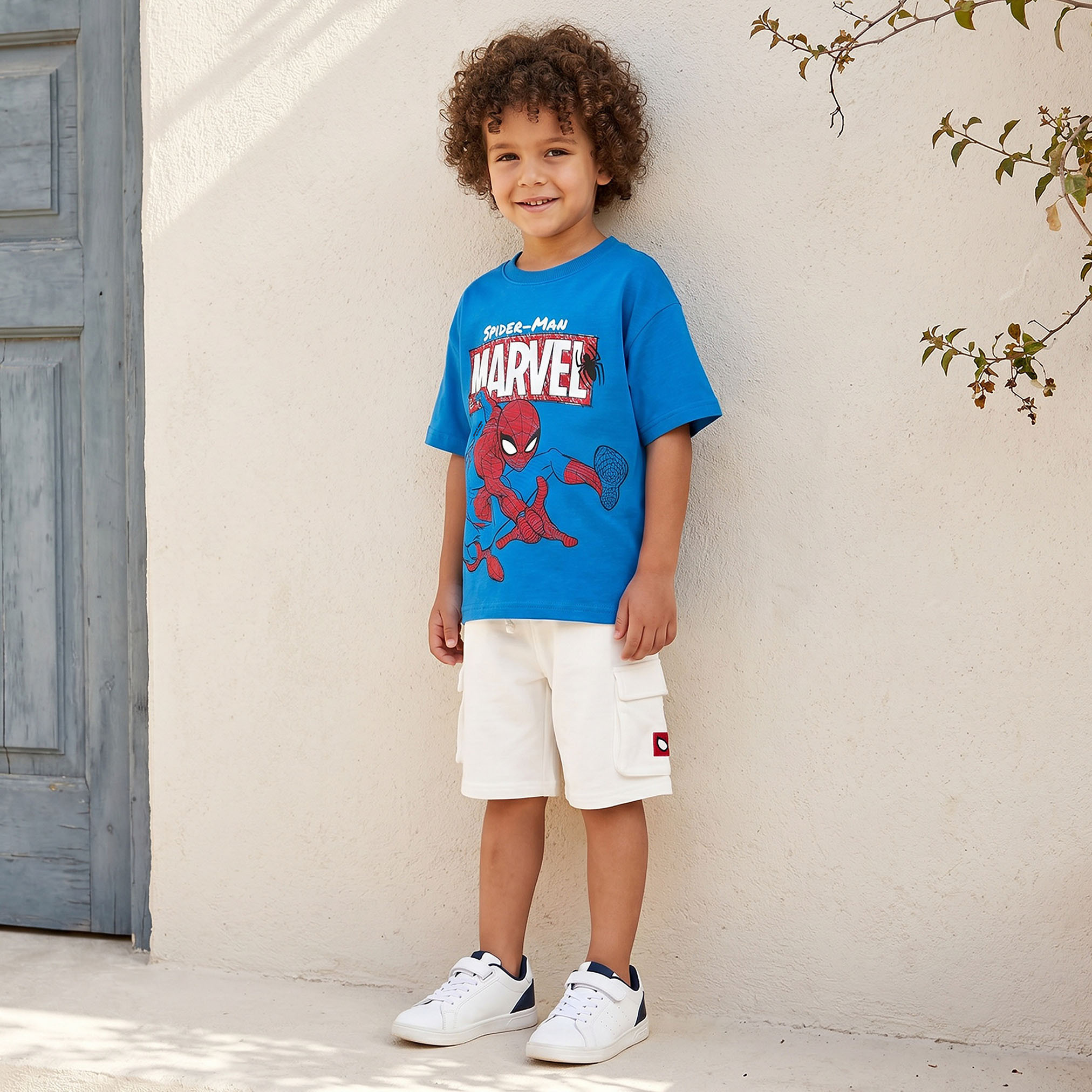 تيشيرت بياقة ضيقة وأكمام قصيرة وطبعات سبايدر مان-boys-clothing-tshirtsandpolos-image-2
