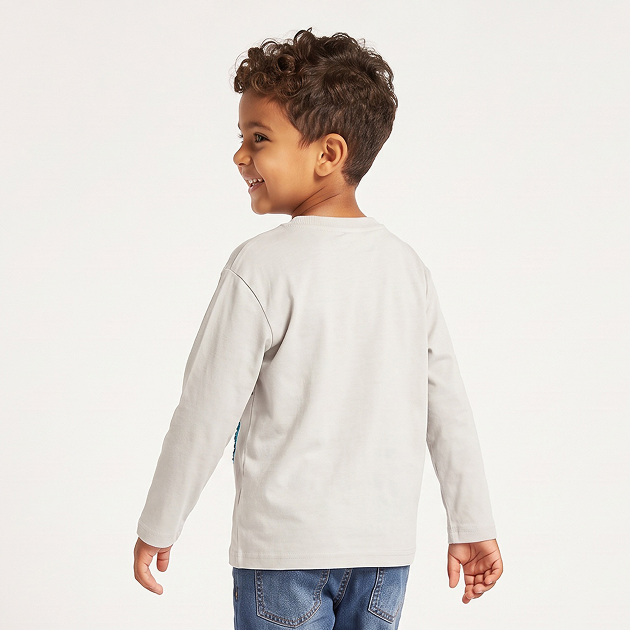تيشيرت بياقة ضيقة وأكمام طويلة وتفاصيل ترتر-boys-clothing-tshirtsandpolos-image-3