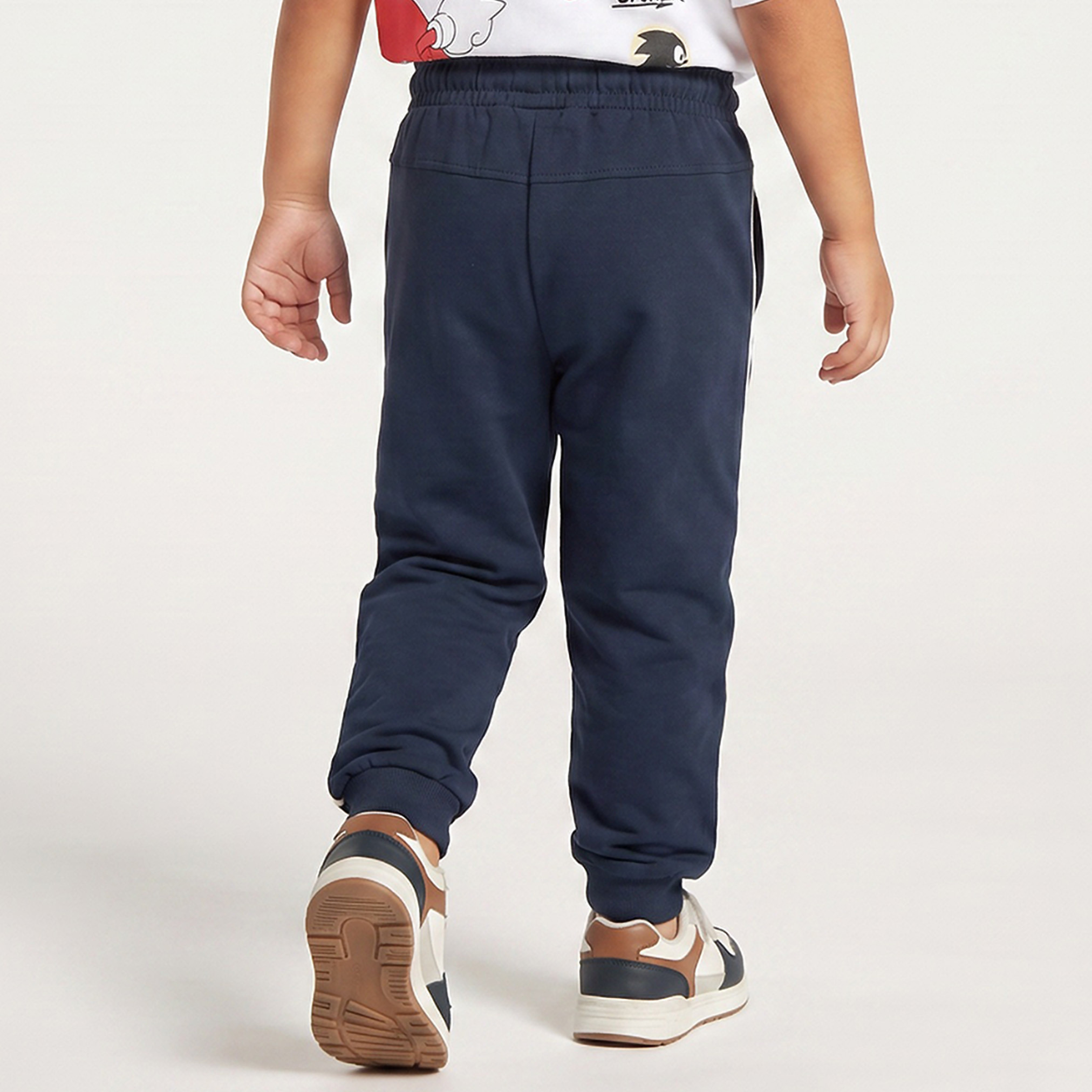 بنطلون رياضي بطبعات سونيك ورباط خصر مطاطي-boys-clothing-bottoms-joggersandtrackpants-image-3