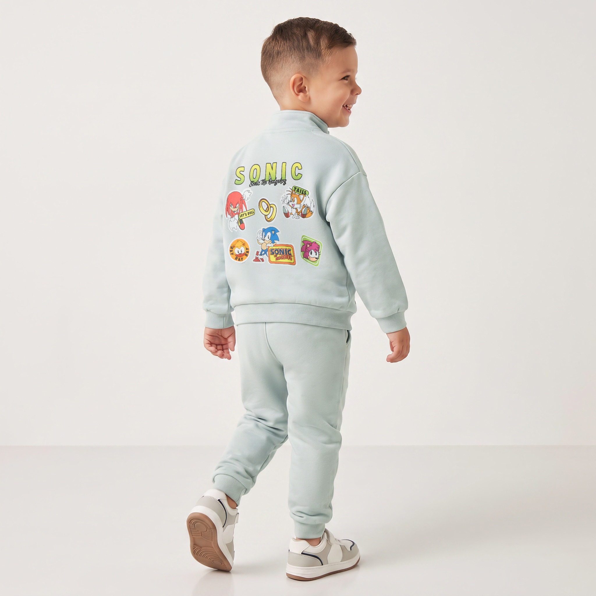 طقم سويت شيرت بياقة عالية وأكمام طويلة مع بنطلون رياضي بطبعات سونيك-boys-clothing-setsandcoords-image-4